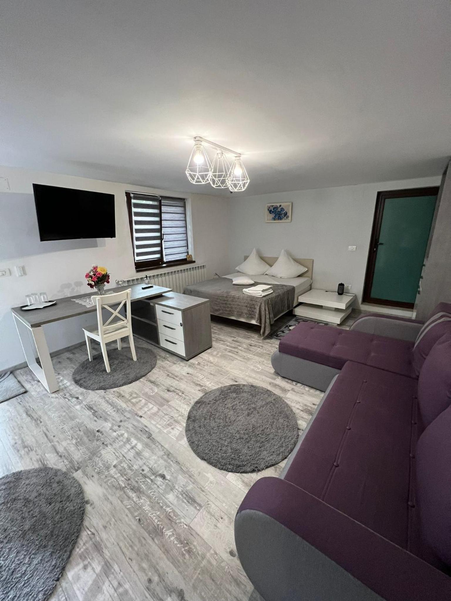 Deluxe Family Room photo 1