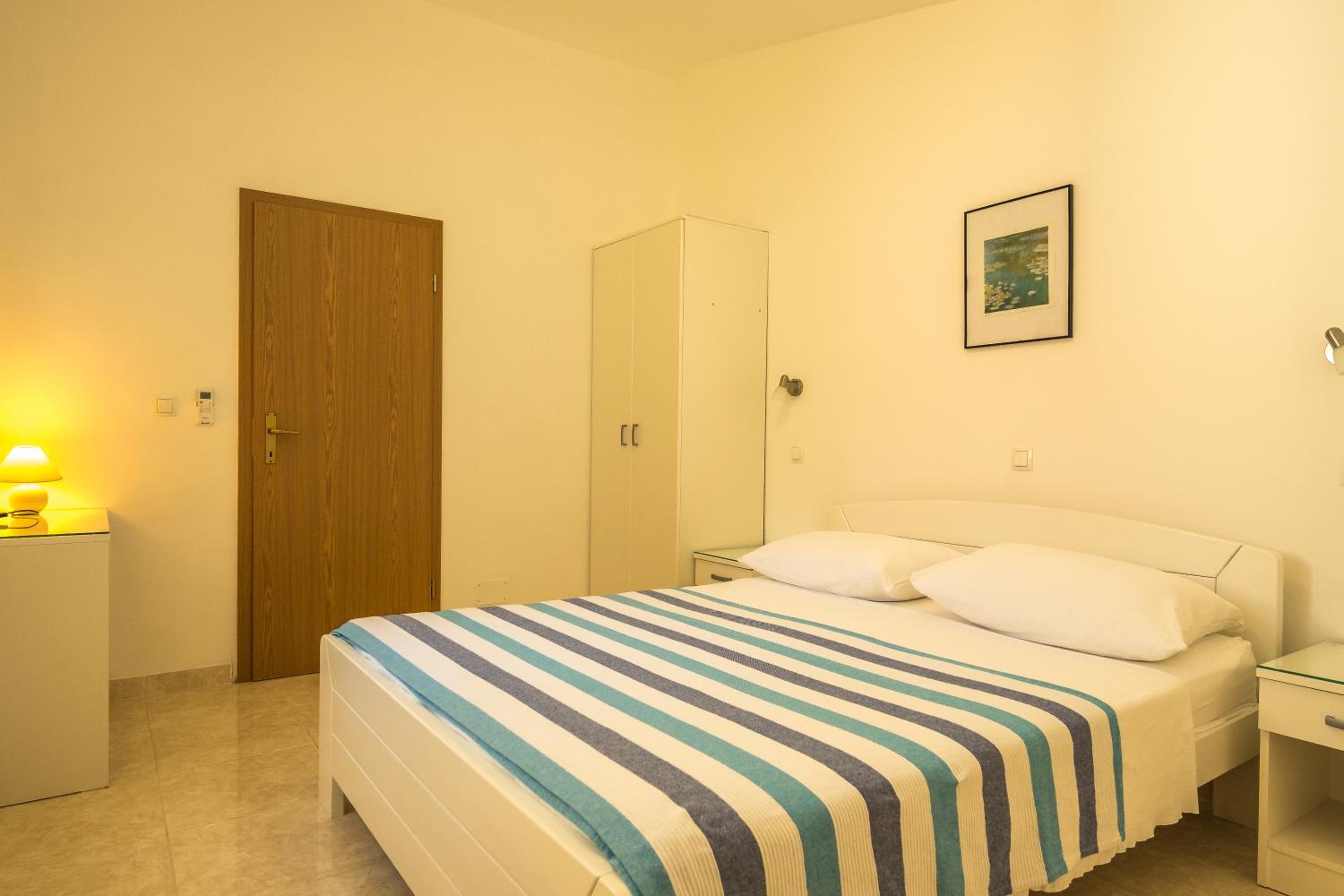 Apartment with Sea View photo 1