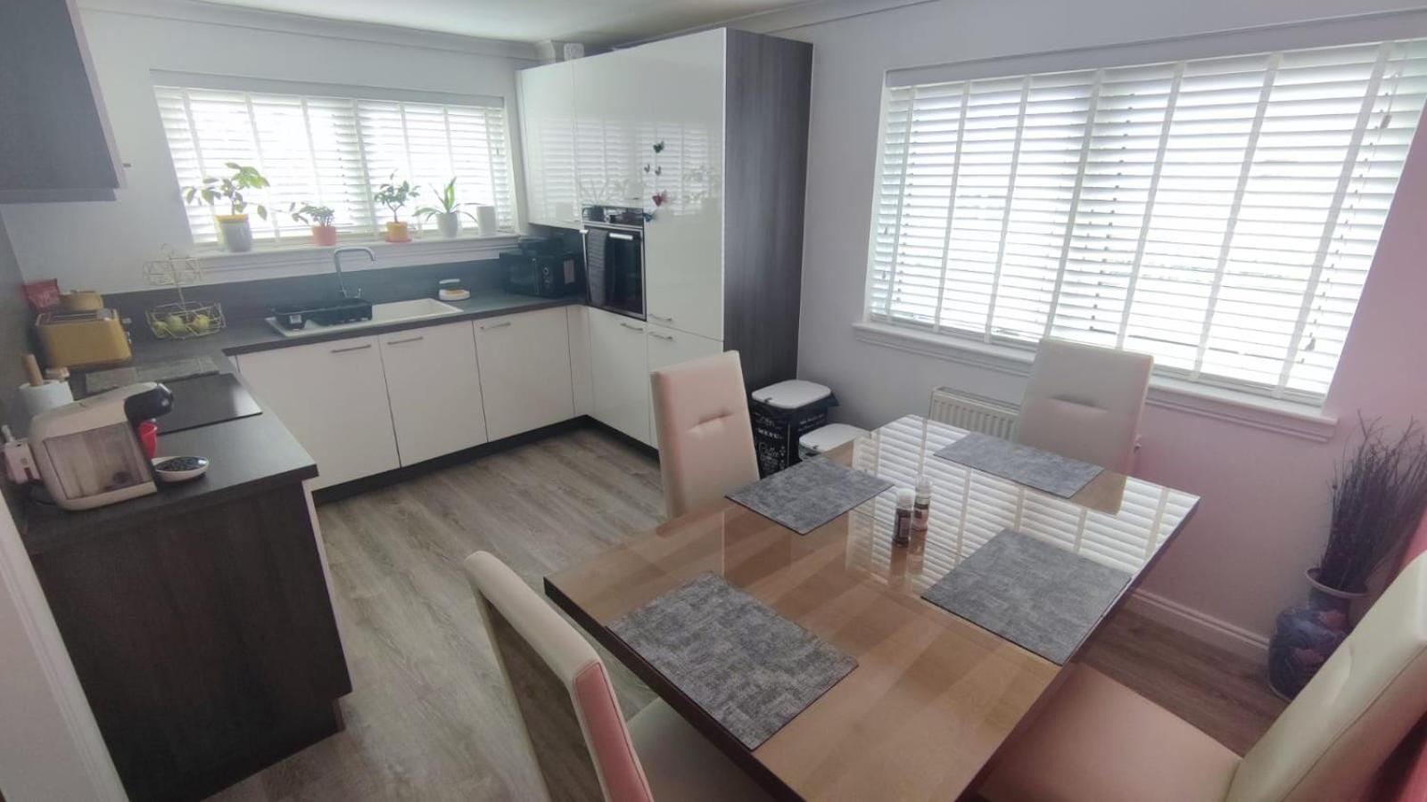 Two-Bedroom Apartment - Photo 8