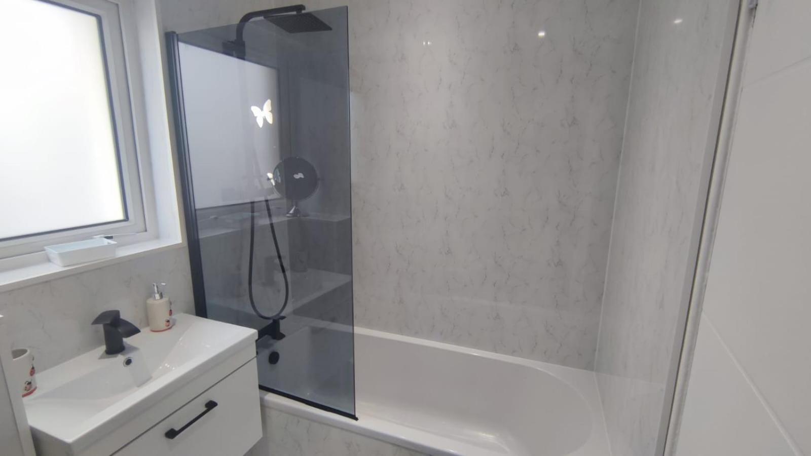 Two-Bedroom Apartment - Photo 12