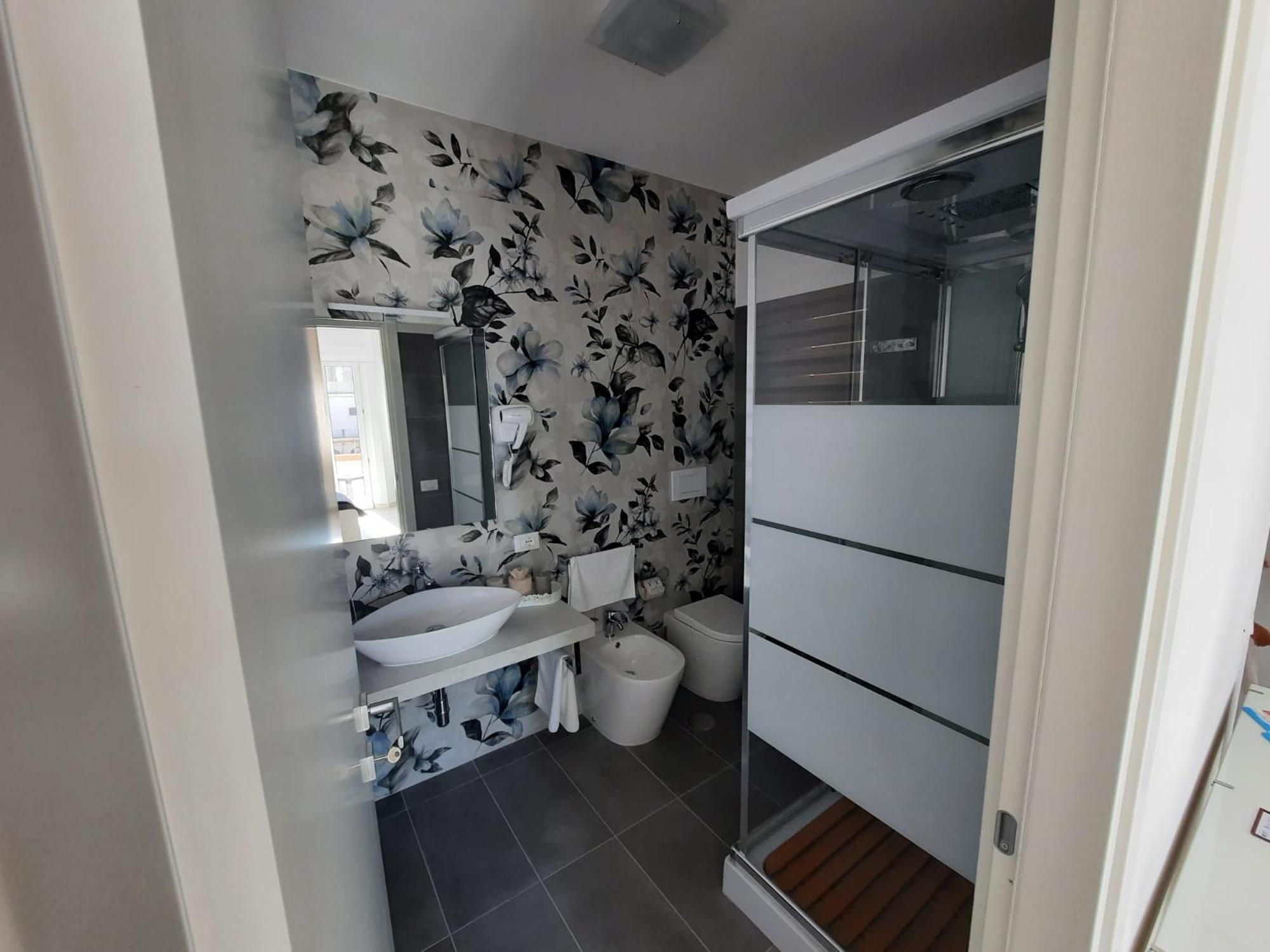 Superior Triple Room with Sea View photo 3