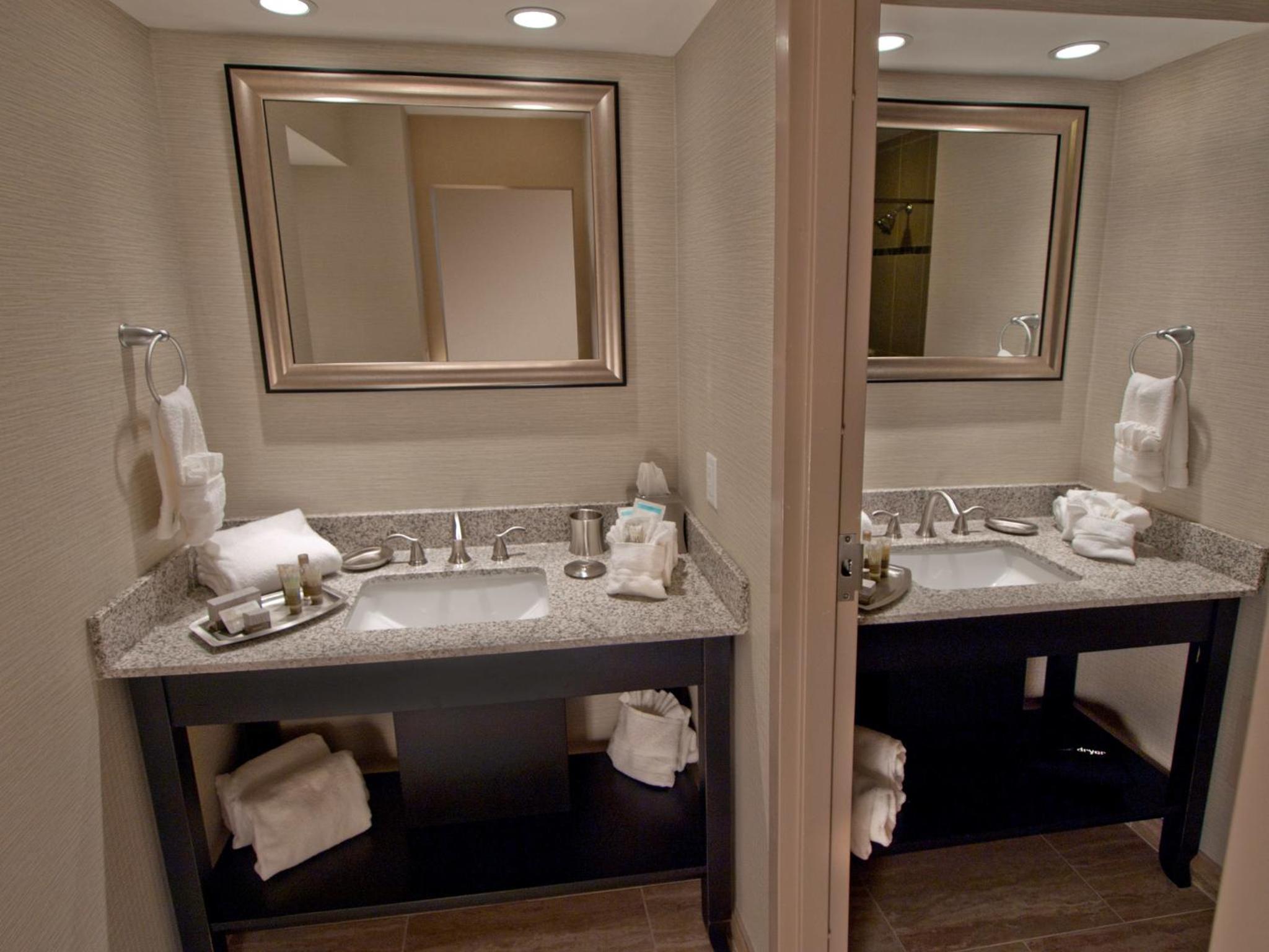 Executive King Room - Photo 2
