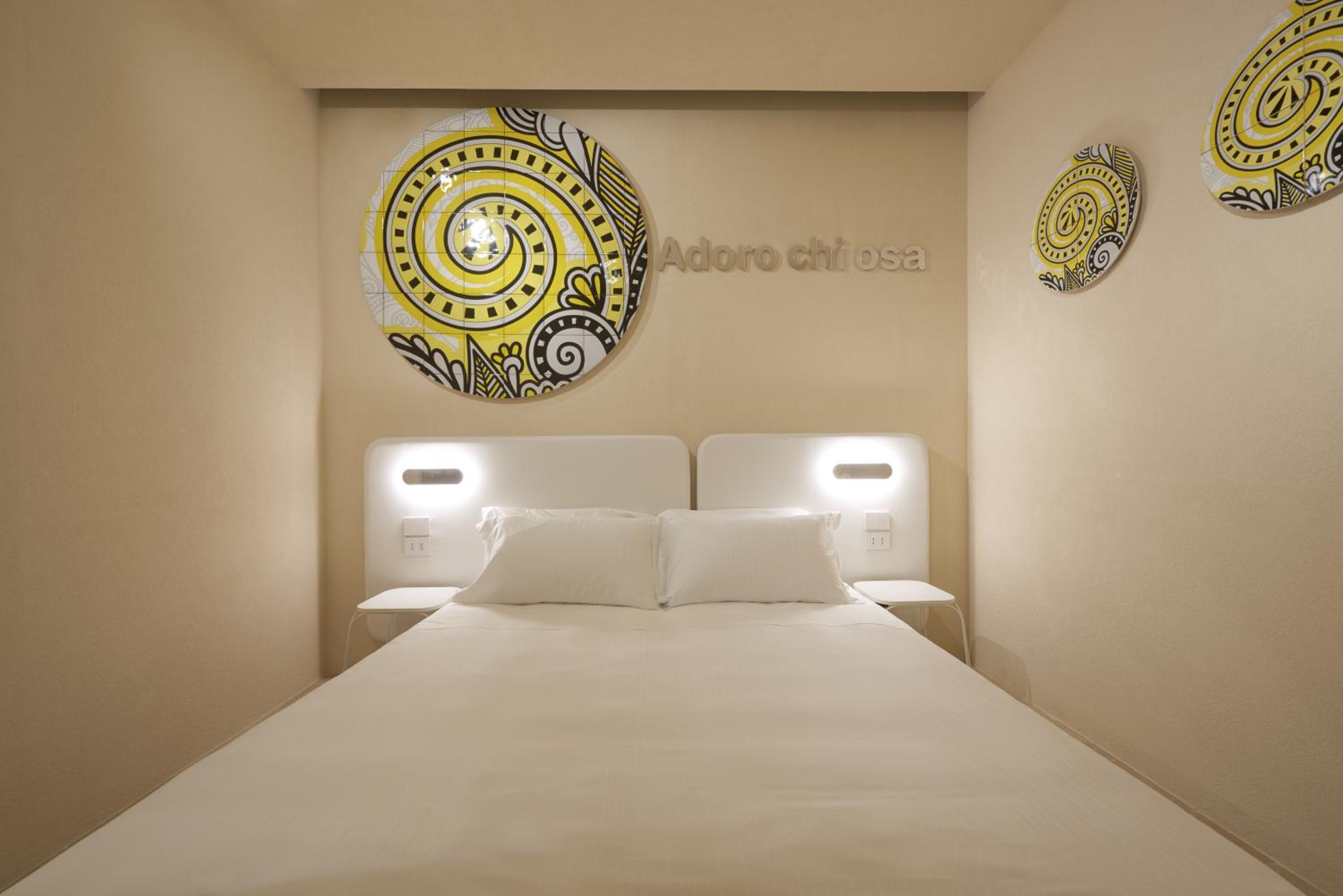Superior King Room - Photo 1