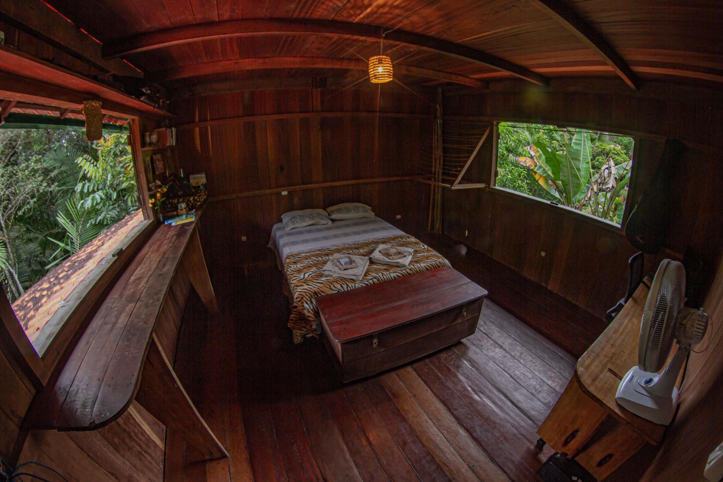 Deluxe Room (1 Adult + 1 Child) photo 1