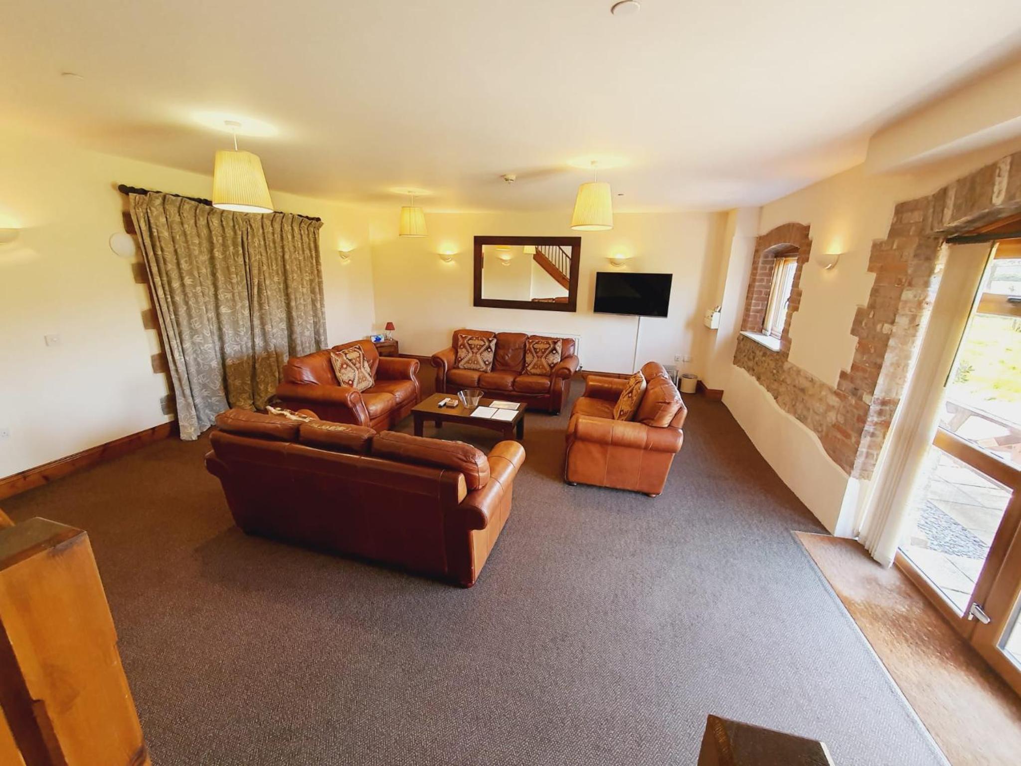 Four-Bedroom House photo 1