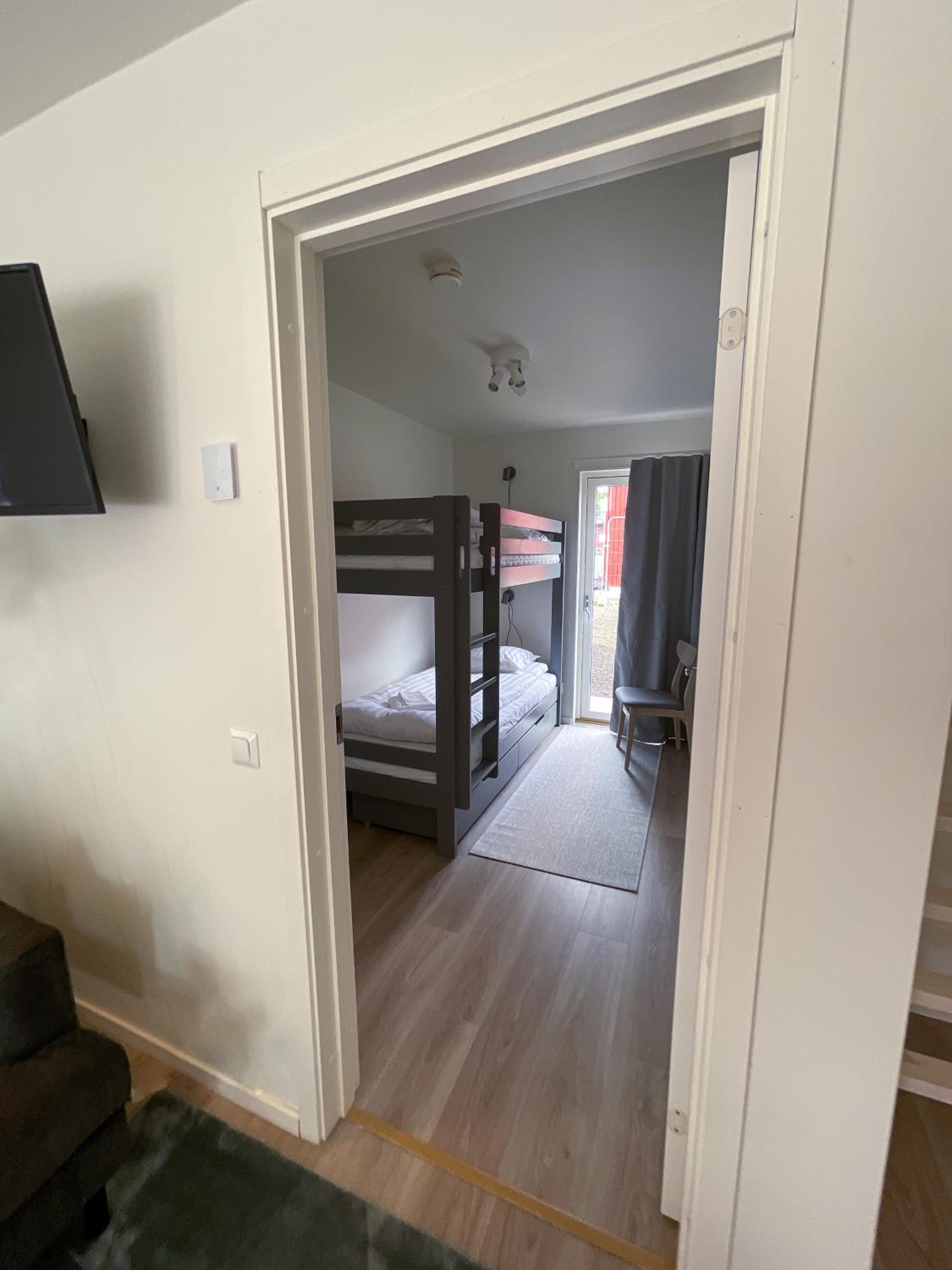 Three-Bedroom Apartment - Photo 5
