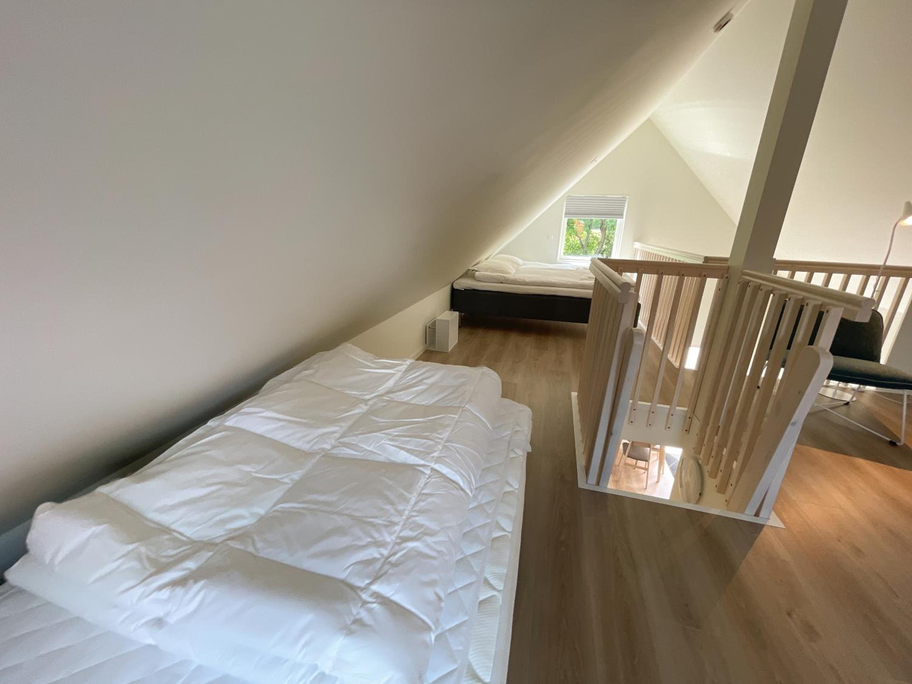 Three-Bedroom Apartment - Photo 10
