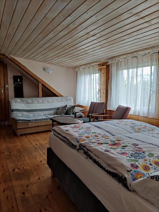 Double Room - Photo 13