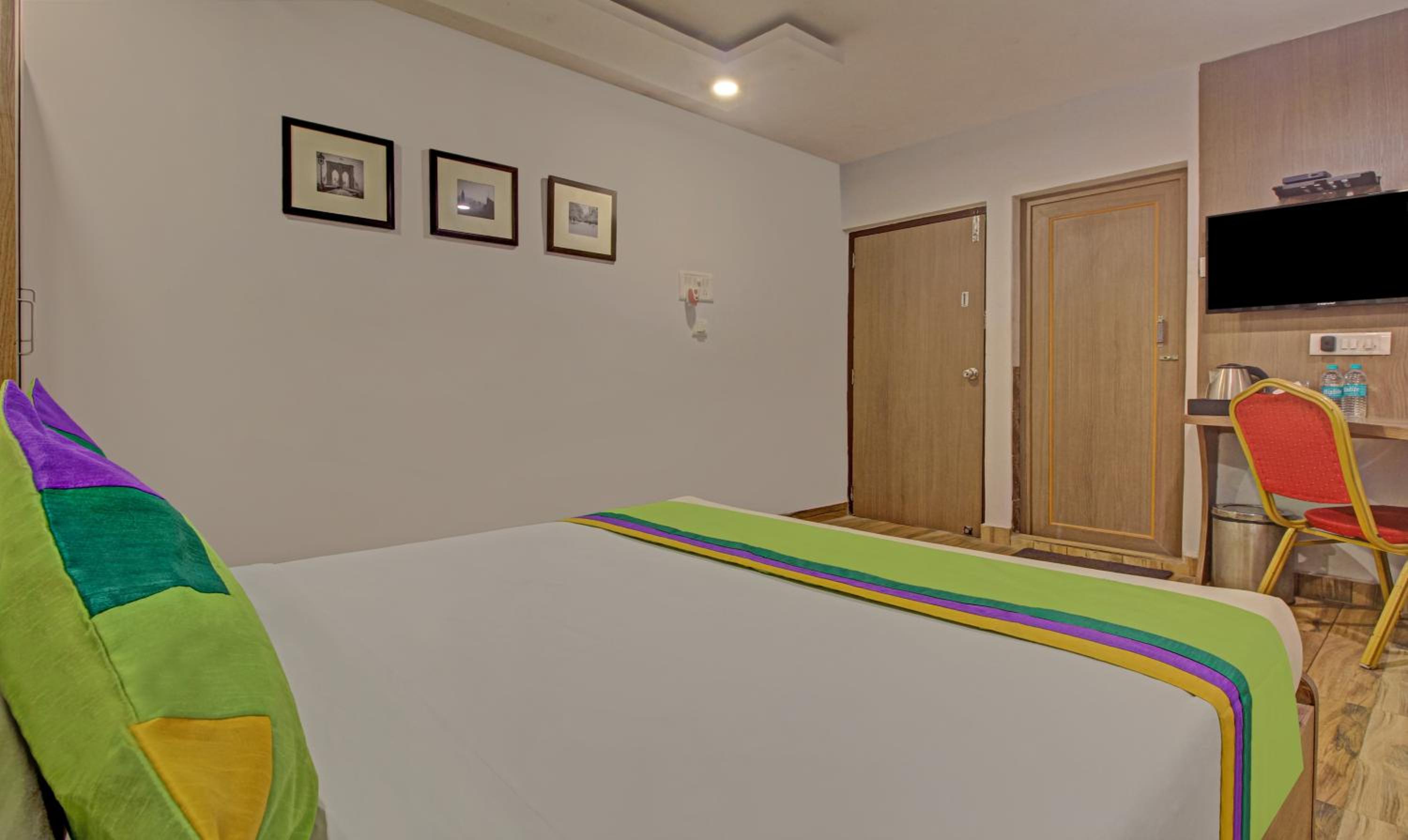 Standard Double Room - Photo 1