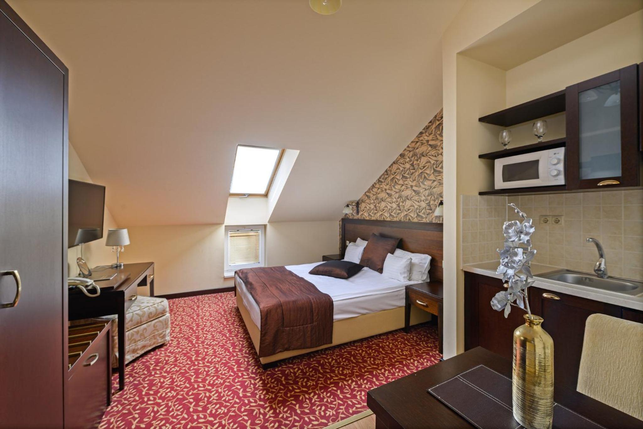 Standard Double Room photo 2