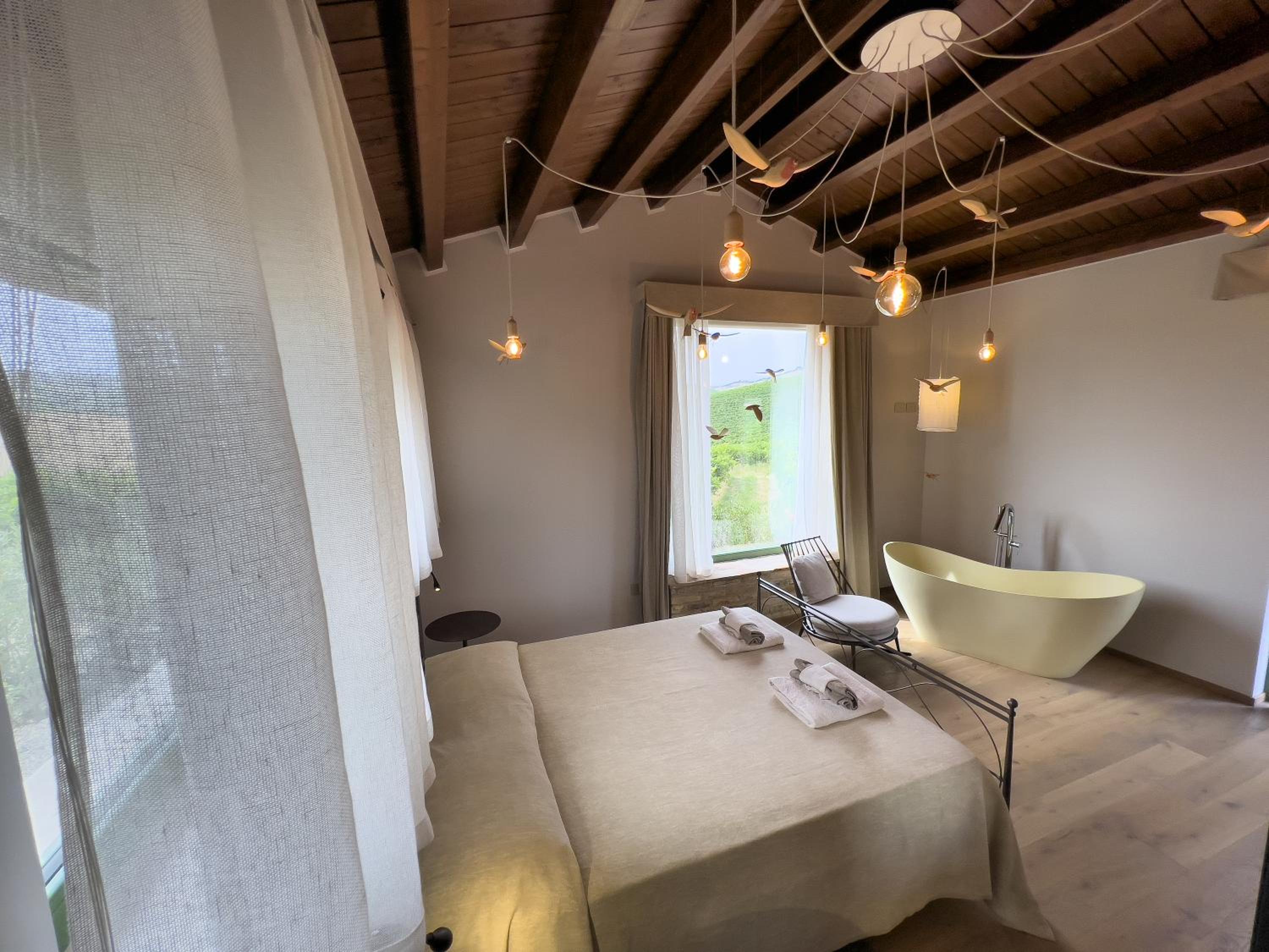 King Room with Garden View