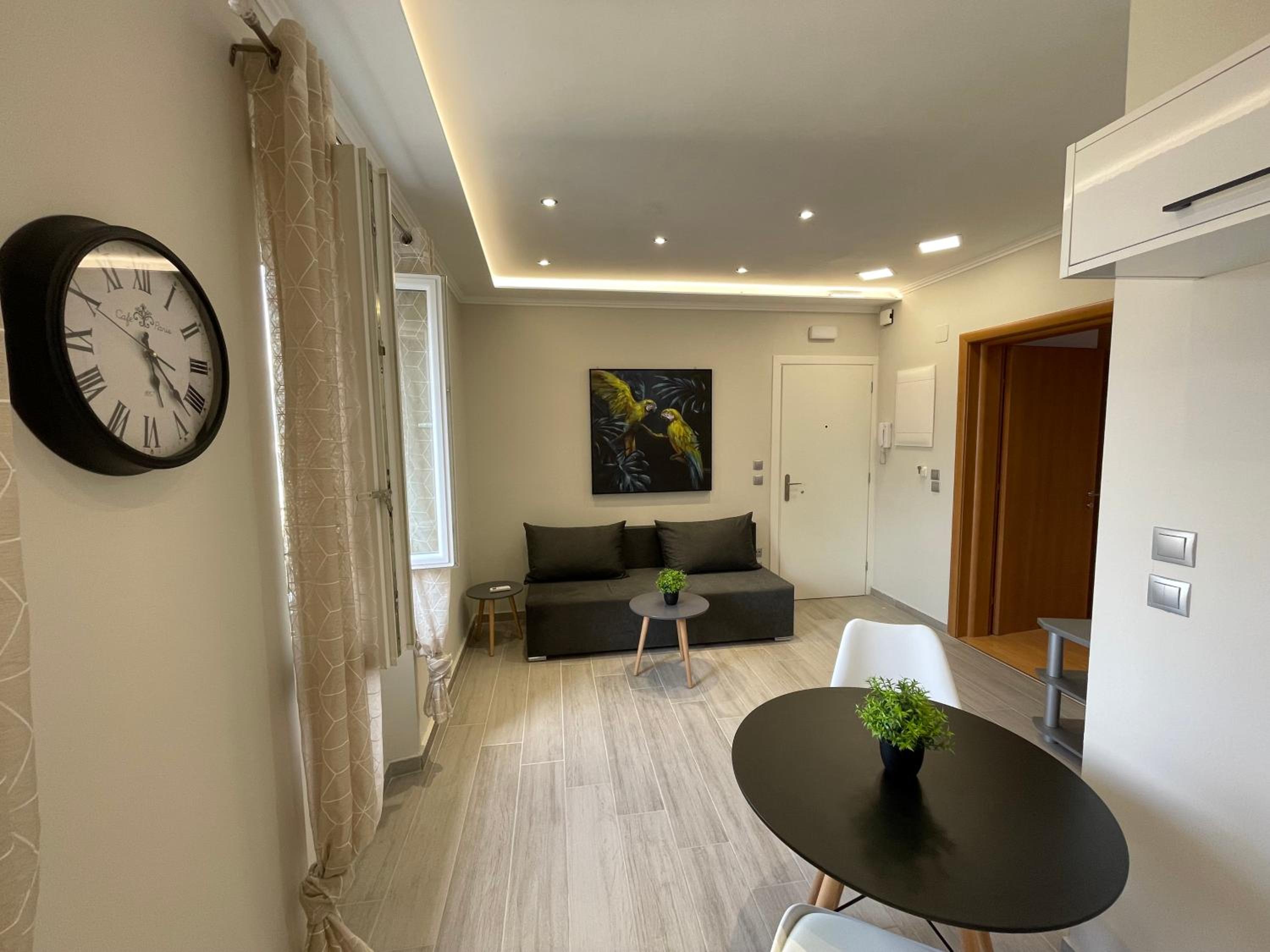 One-Bedroom Apartment - Photo 11