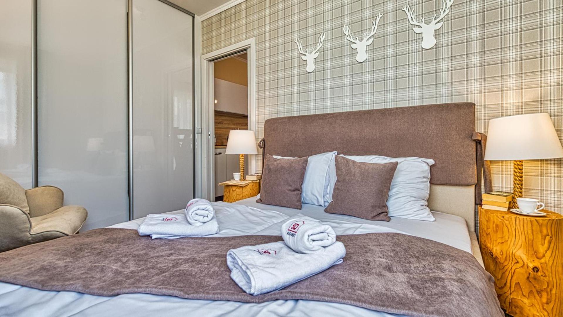One-Bedroom Apartment - Photo 7