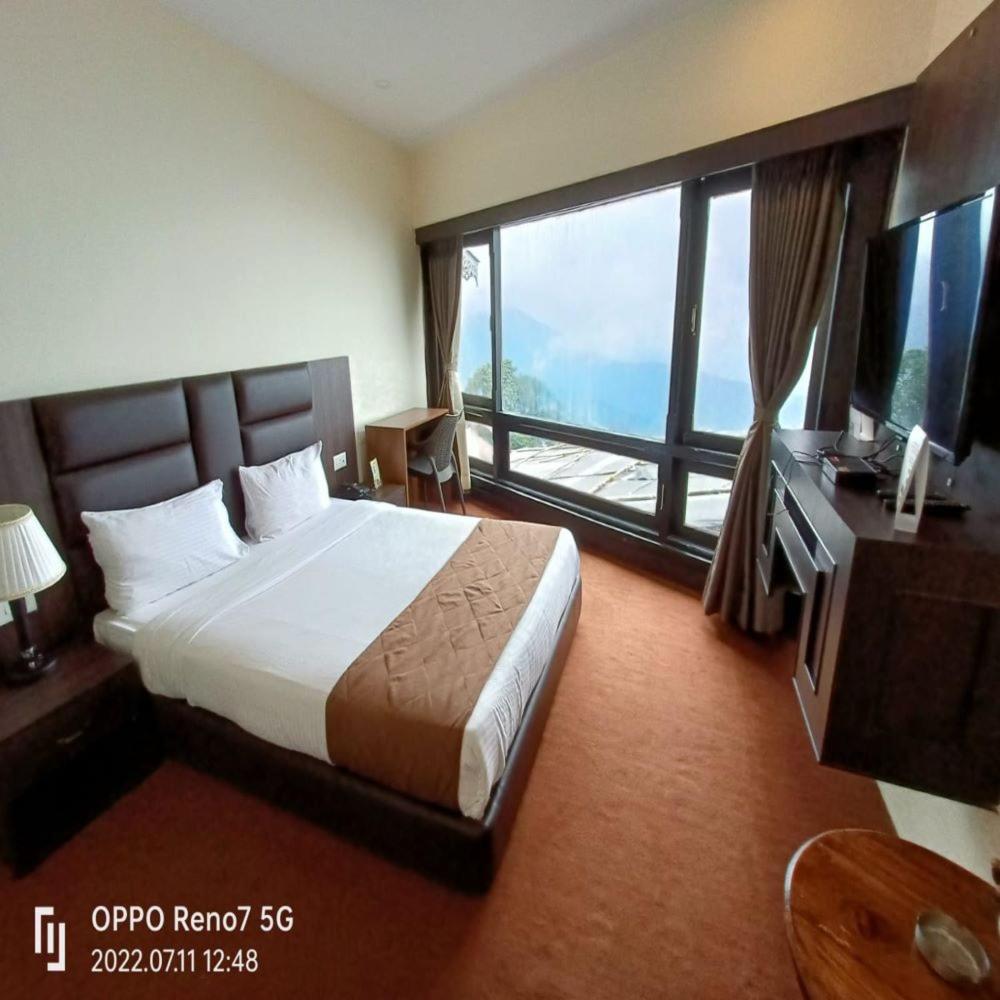 Semi Deluxe Room photo 1