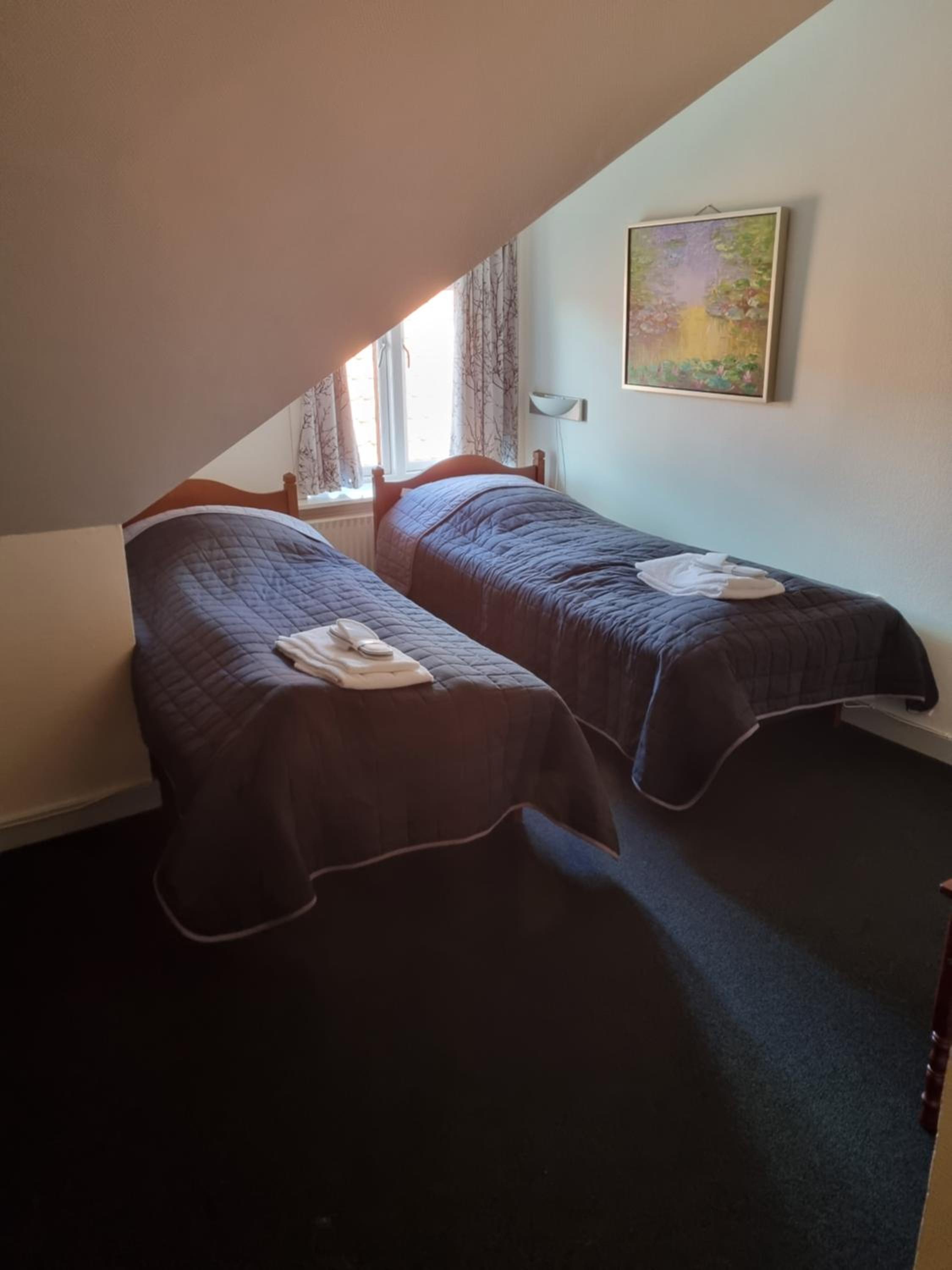 Double Room - Photo 4