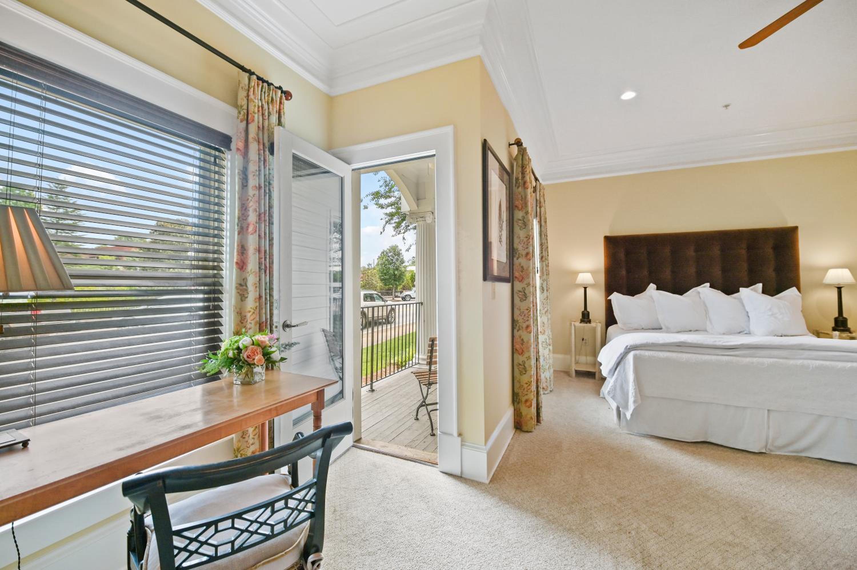 King Room with Balcony