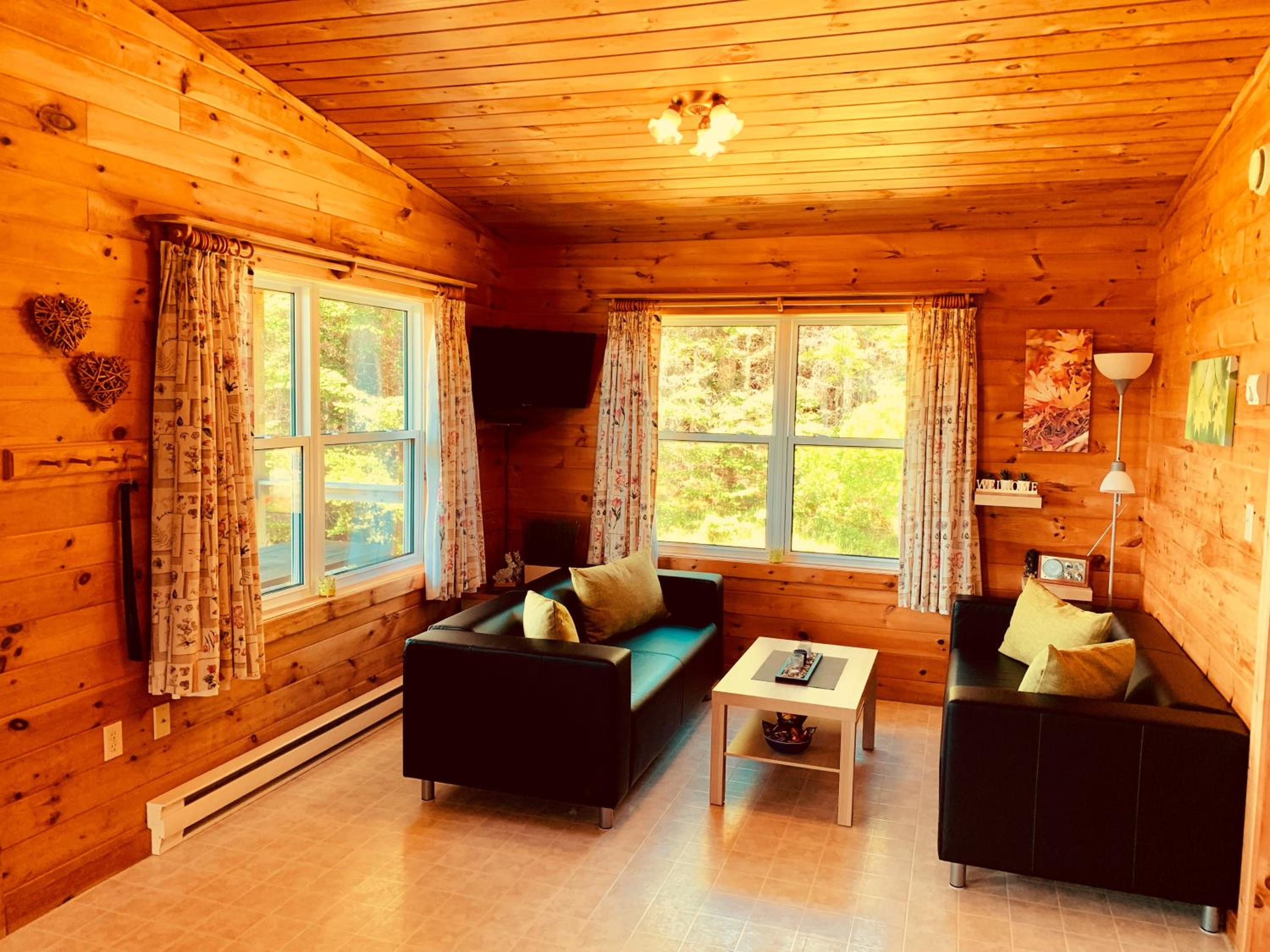 Two-Bedroom Cottage photo 1