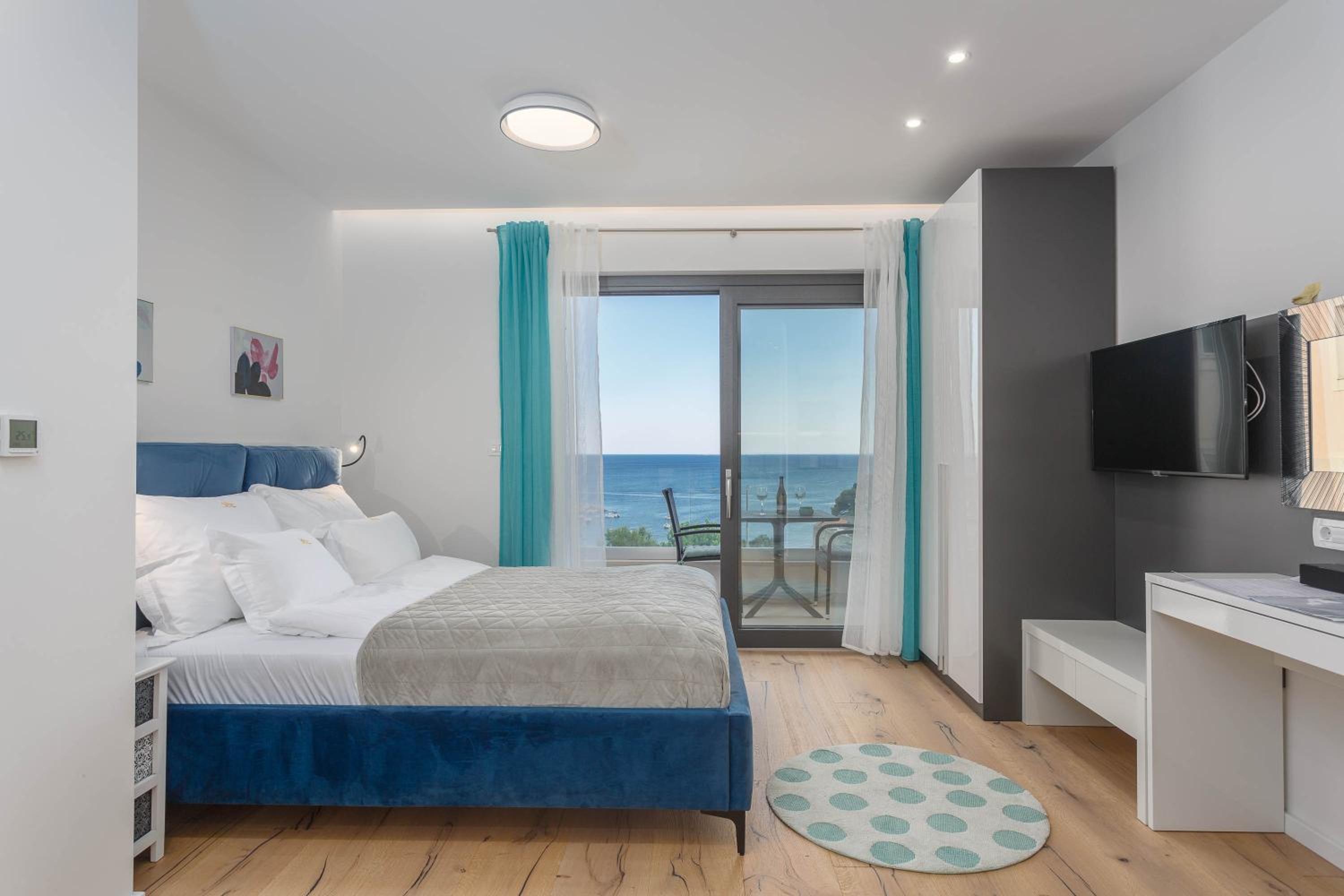 Studio With Seaview photo 3