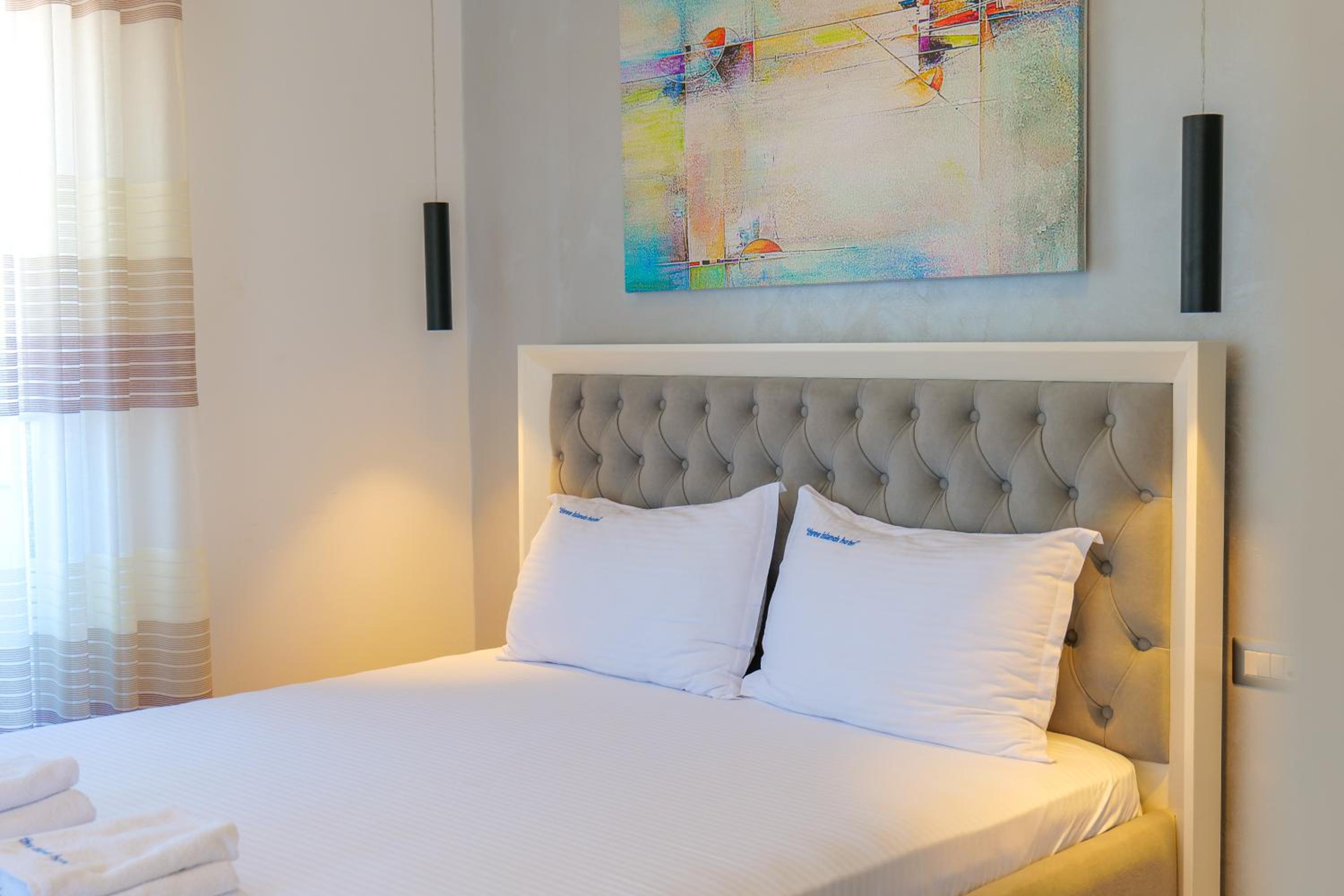 Deluxe Double Room with Balcony and Sea View