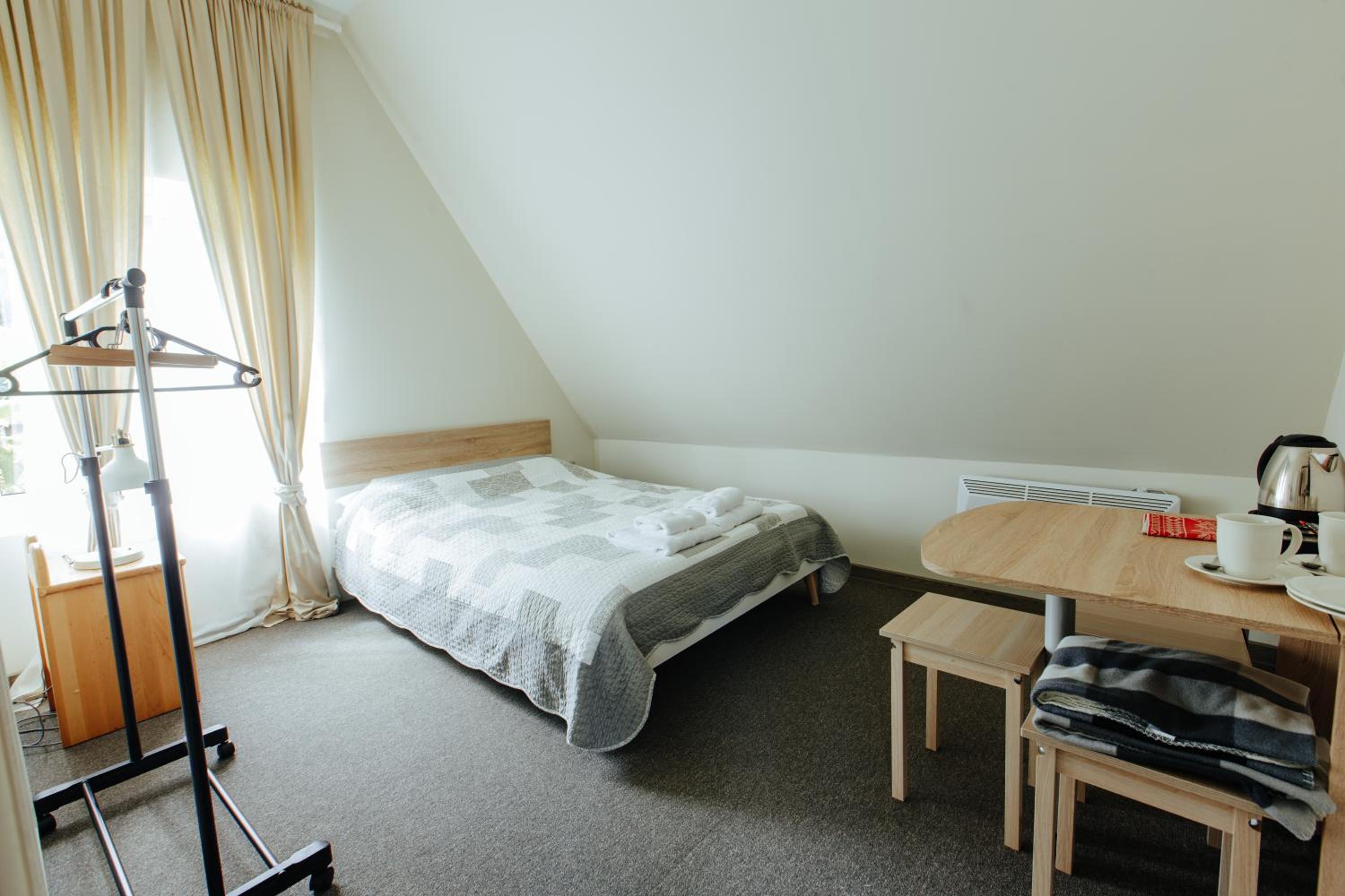 Budget Double Room - Photo 3
