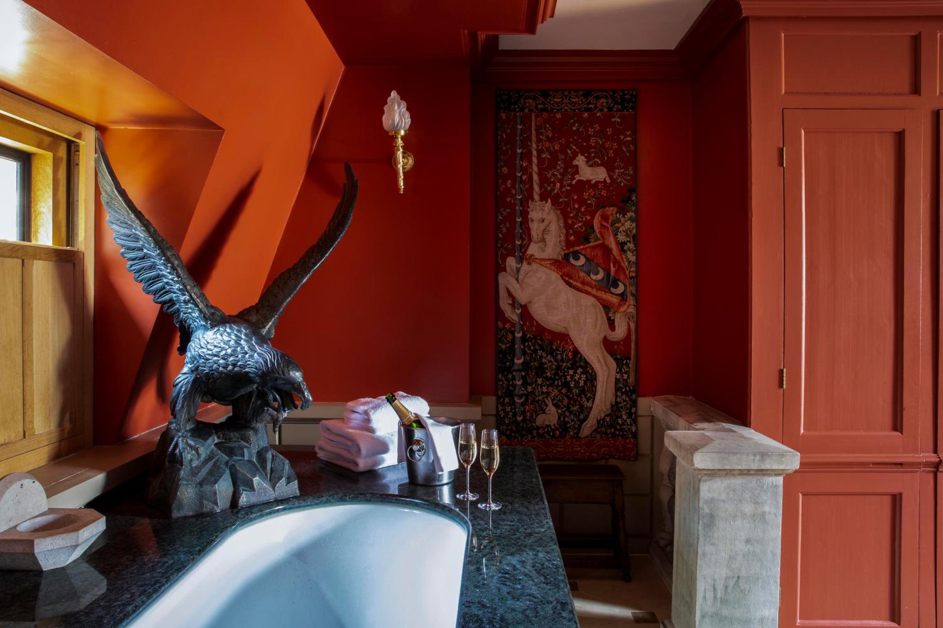 Duke of Monmouth Suite photo 2