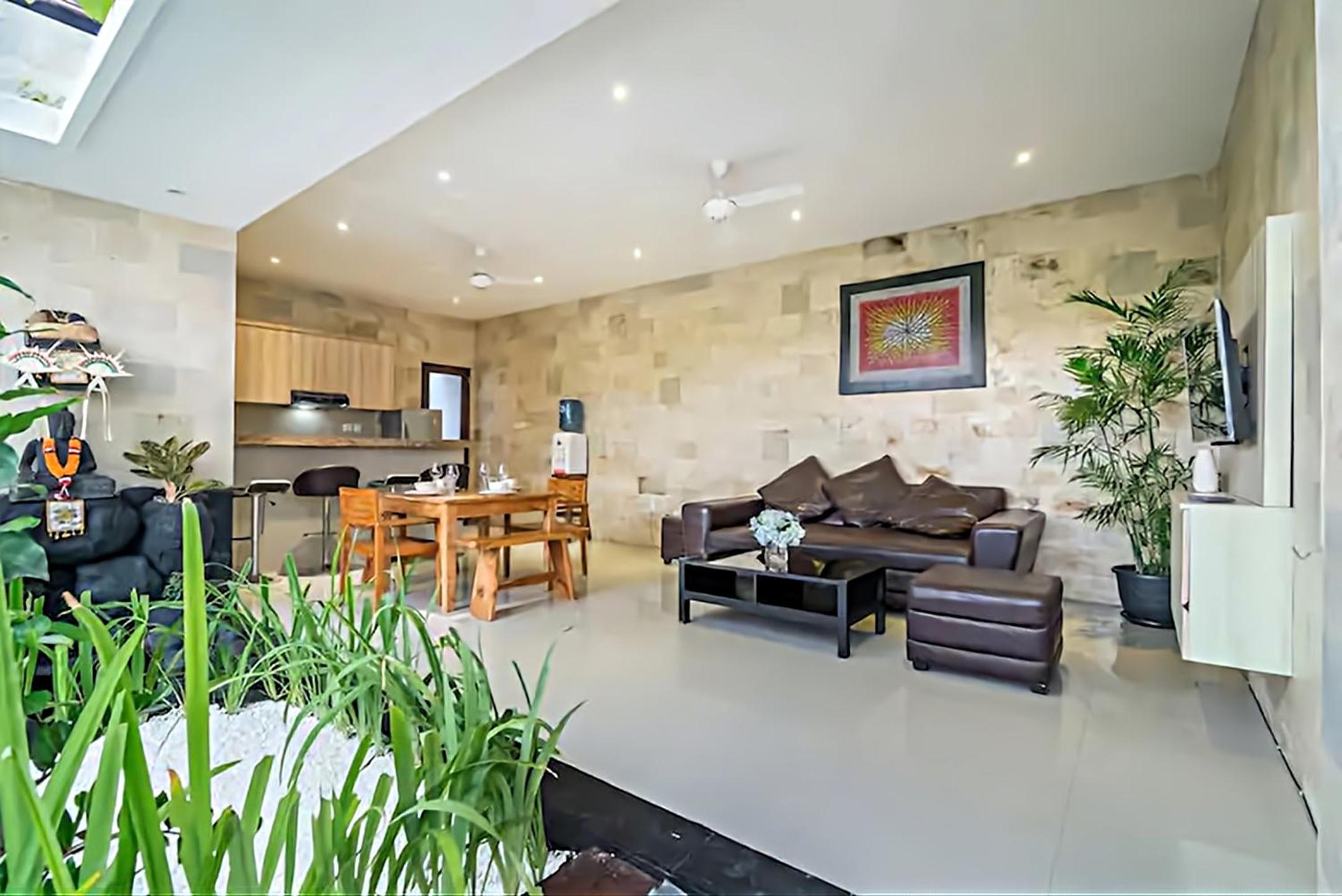 Three-Bedroom Villa - Photo 25