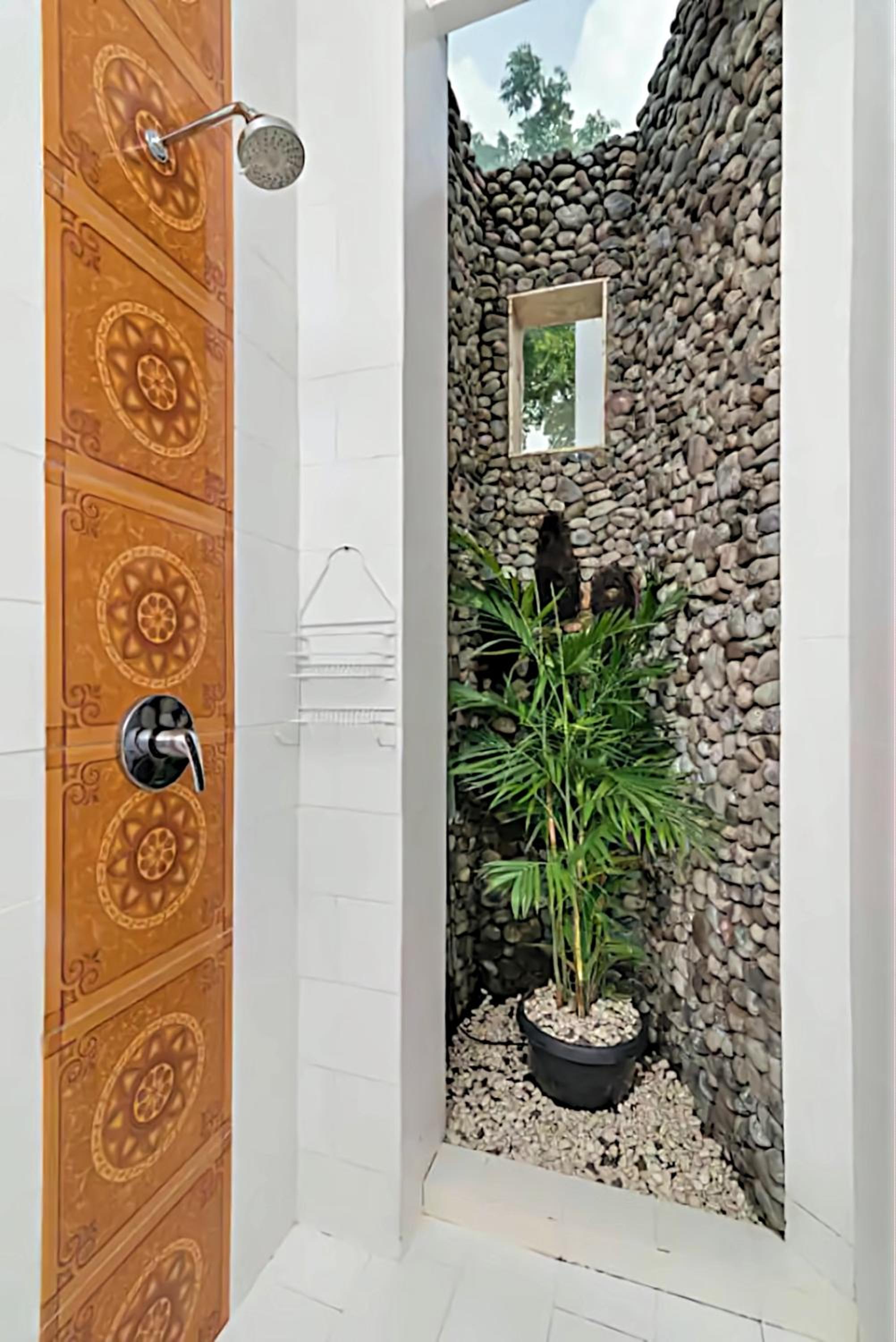 Three-Bedroom Villa - Photo 26