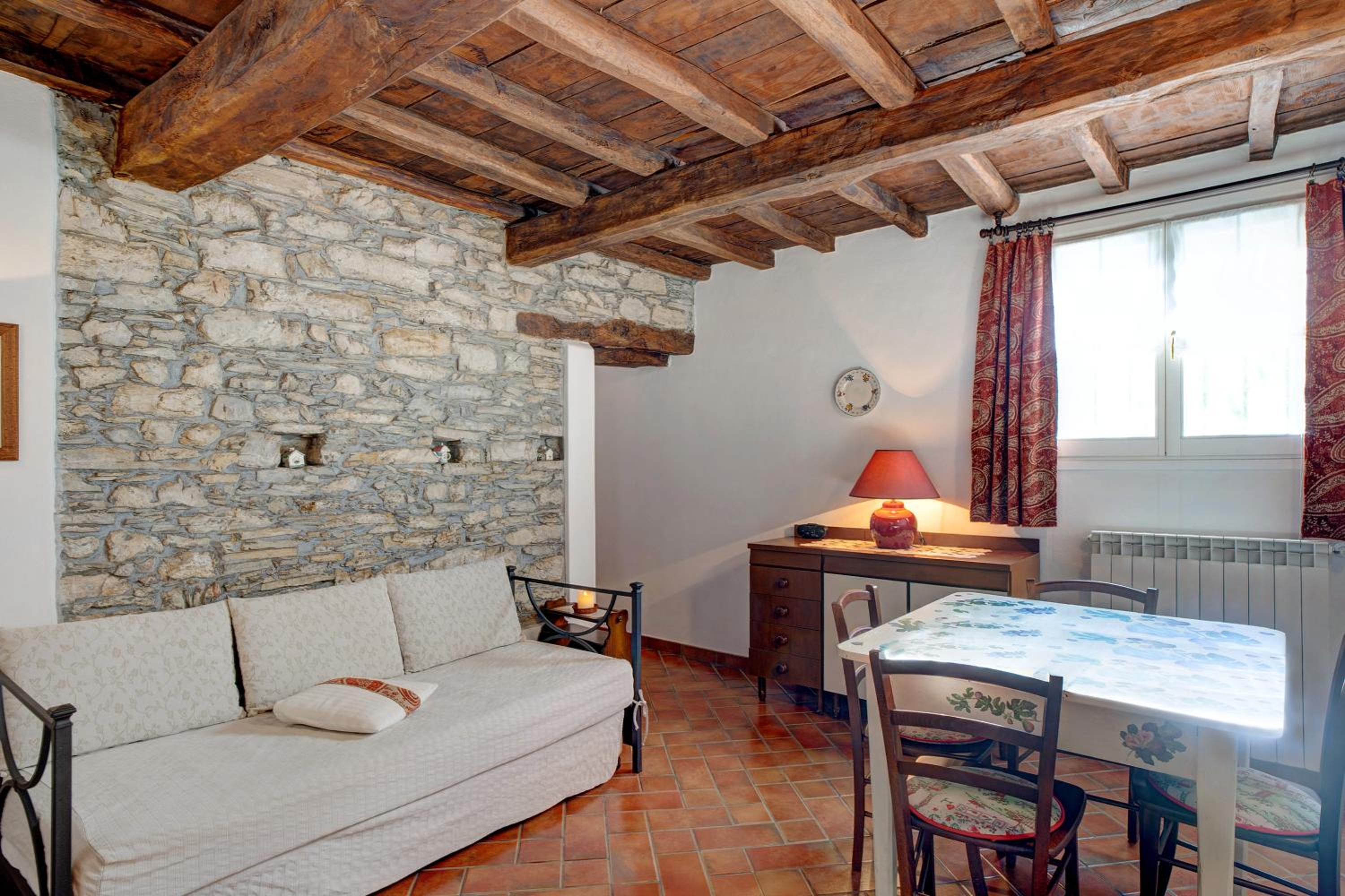 One-Bedroom Apartment with Garden