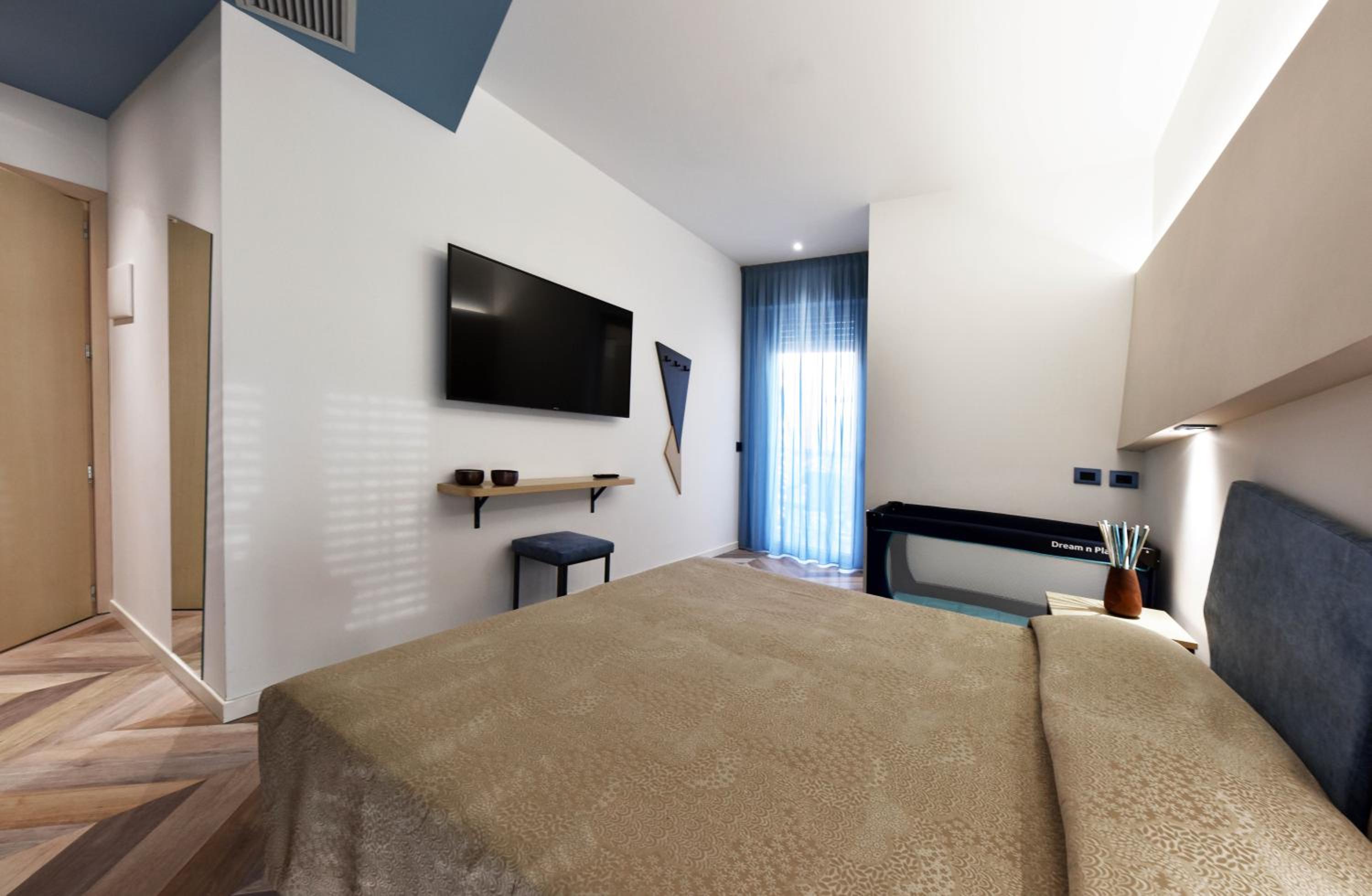 Triple Room - Photo 6
