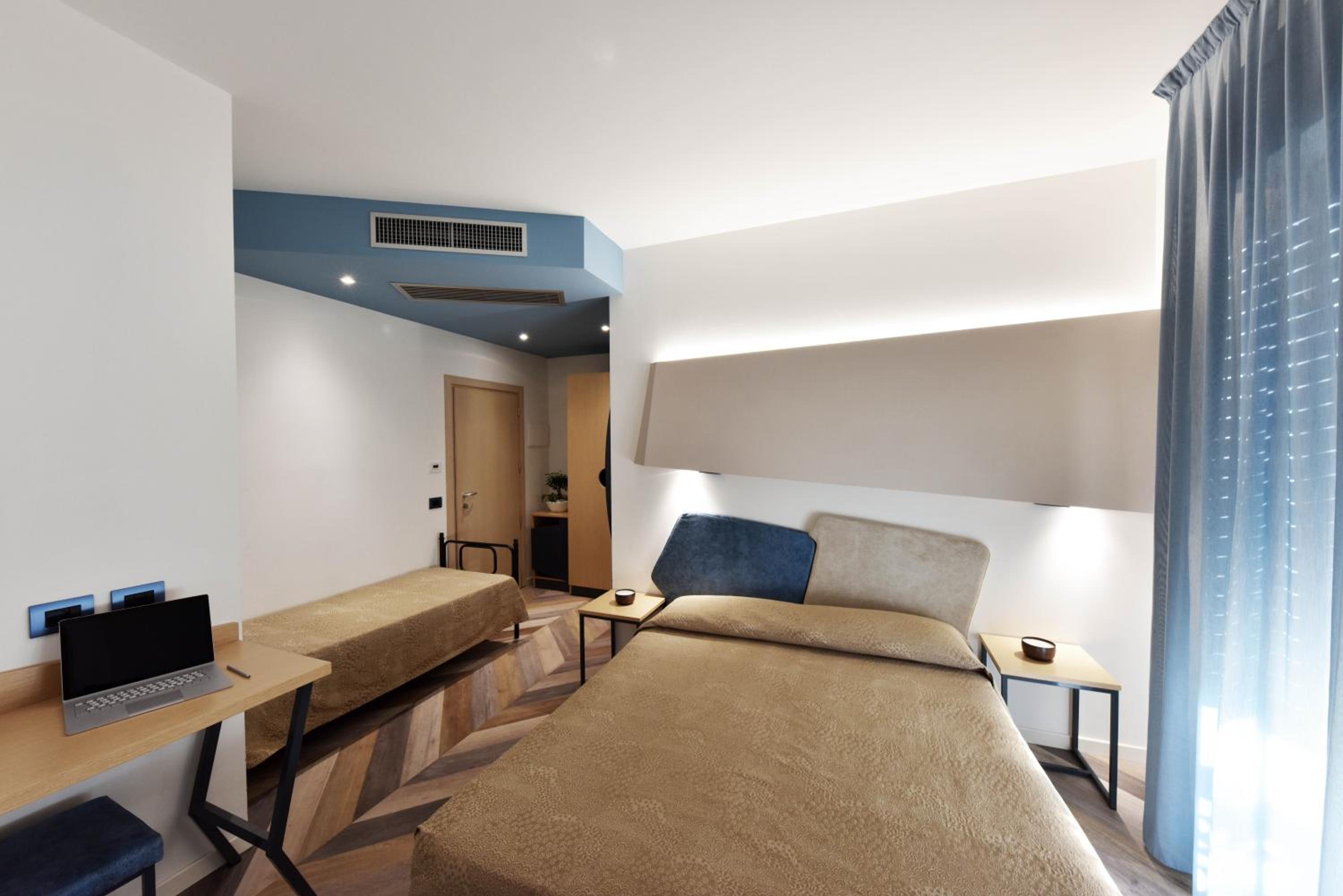 Triple Room - Photo 16