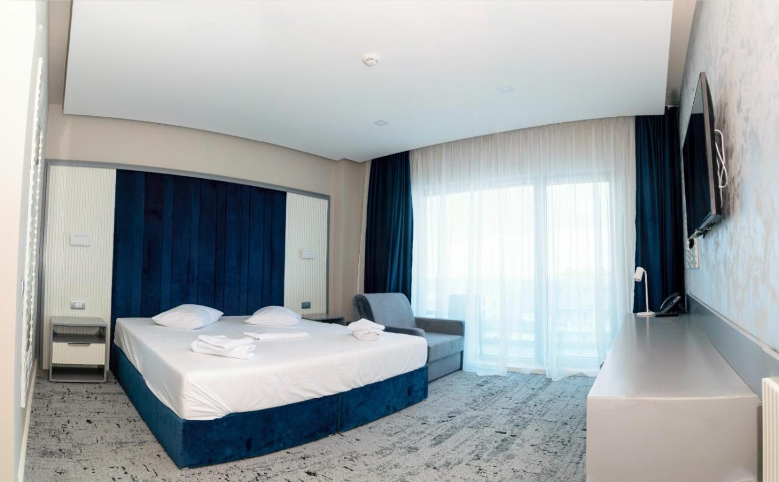 Superior Double Room **** - Photo 7