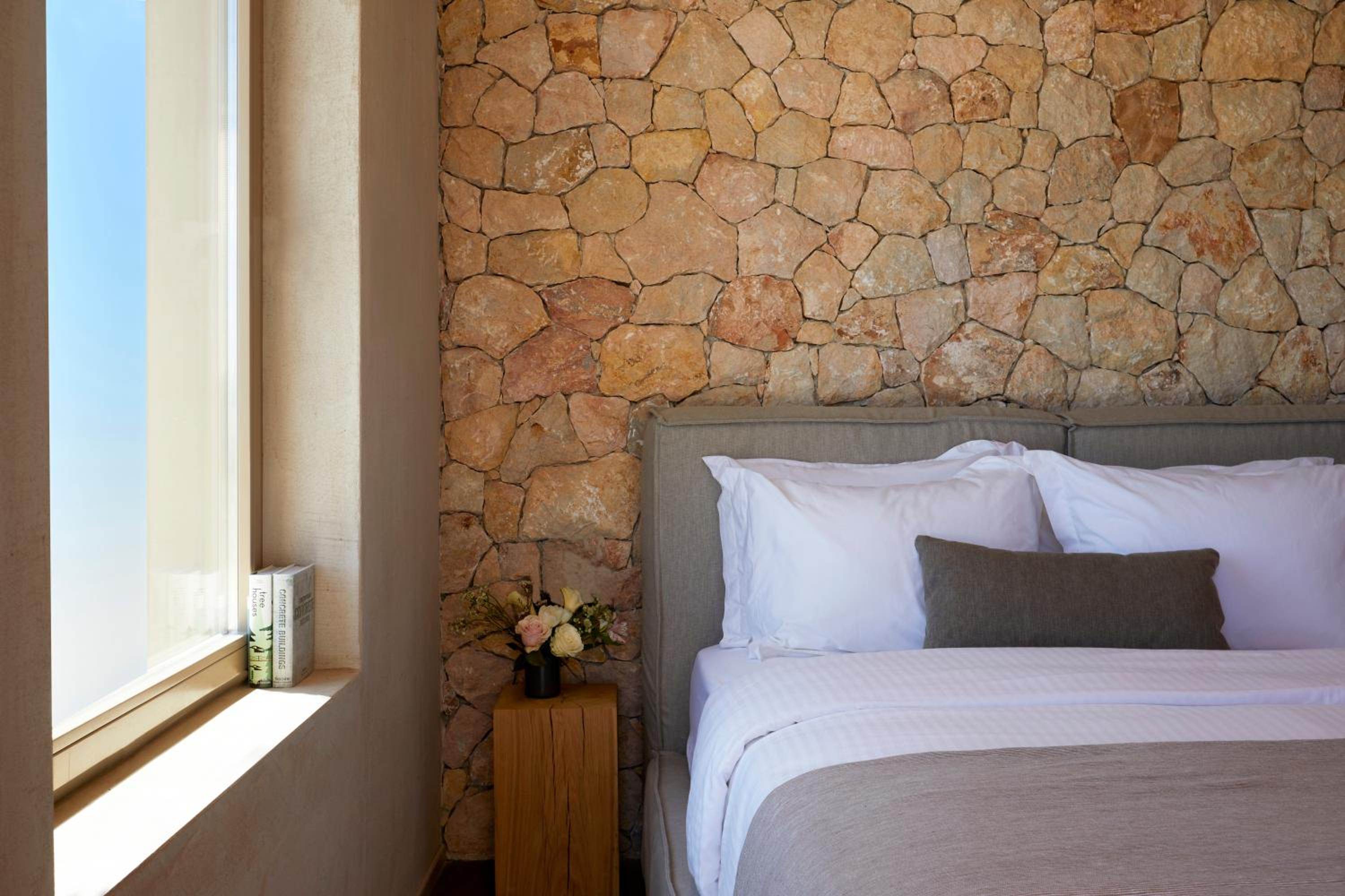 Retreat Villa, with Private Pool, Heated Plunge Pool and Sea View