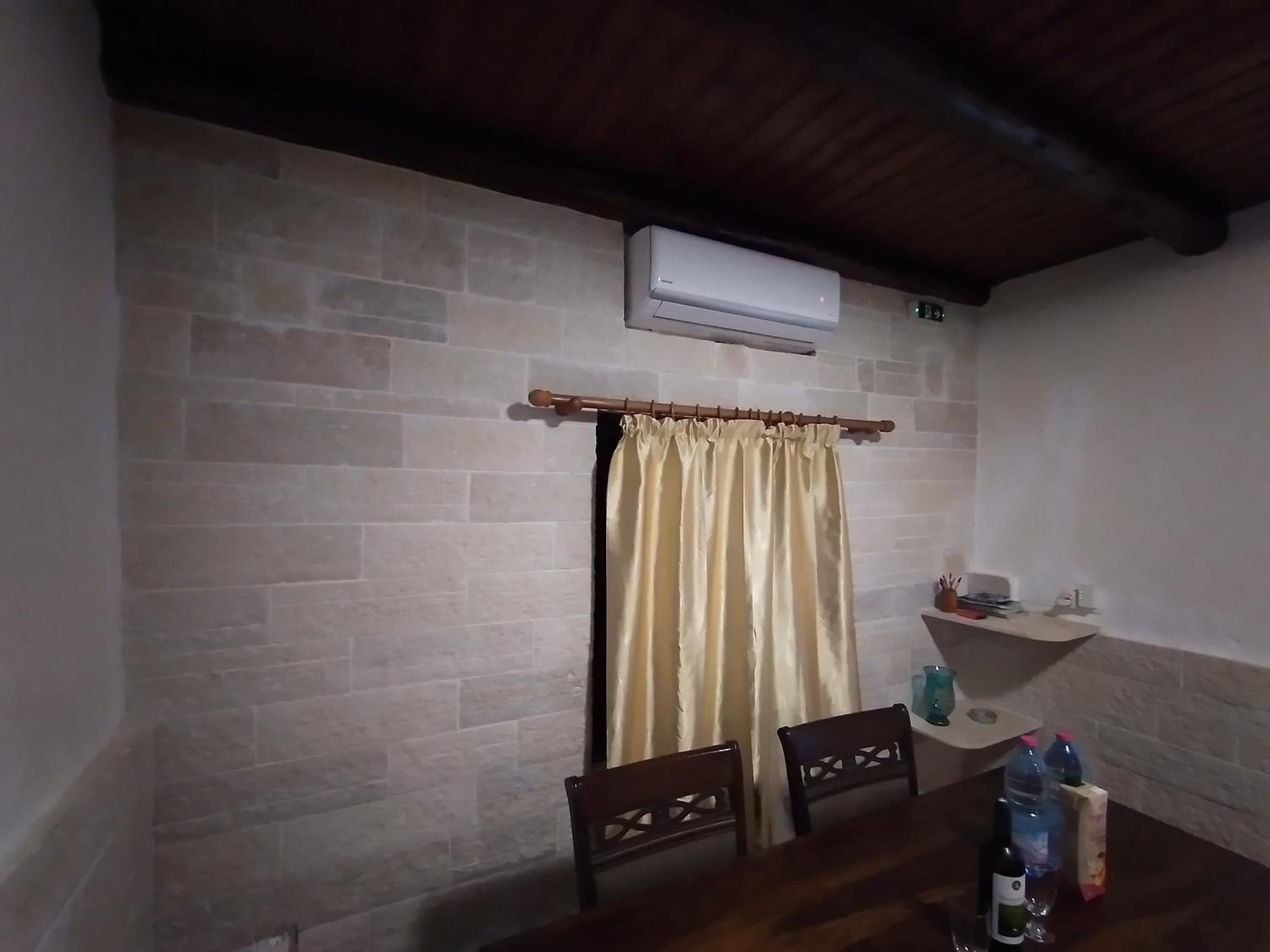 Two-Bedroom House - Photo 23
