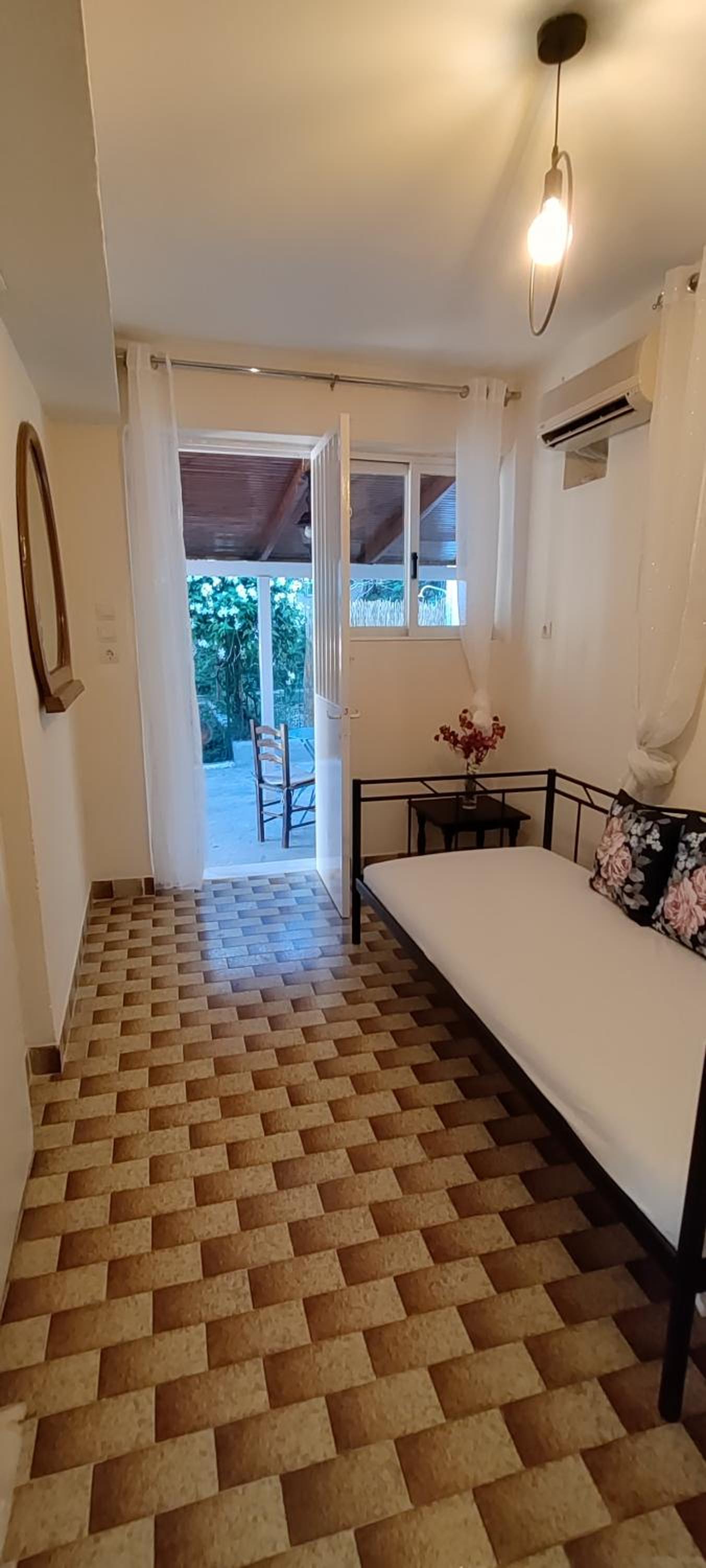 Two-Bedroom House photo 2
