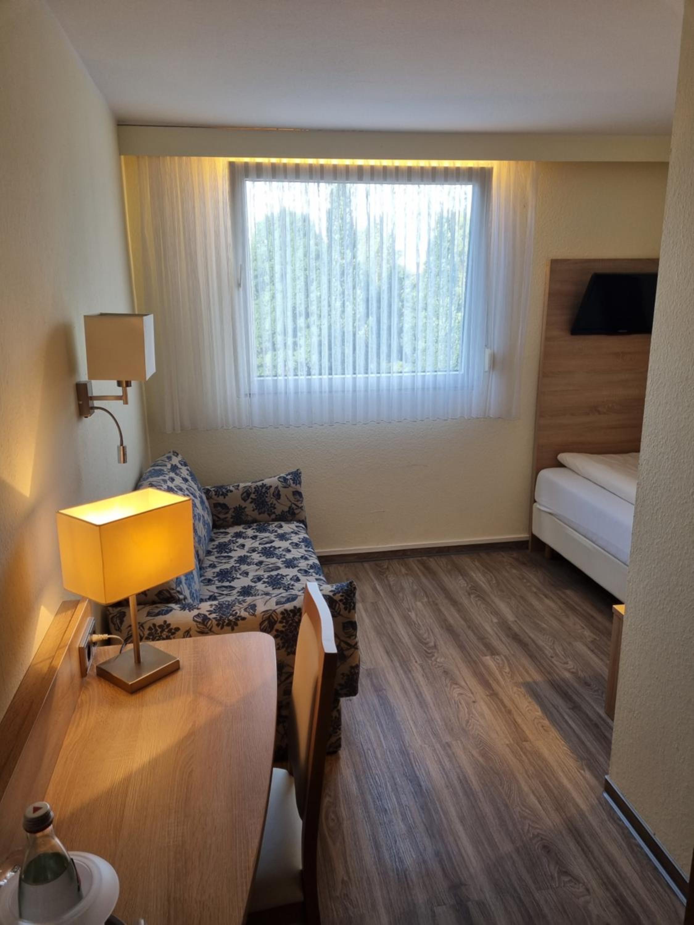 Single Room photo 1