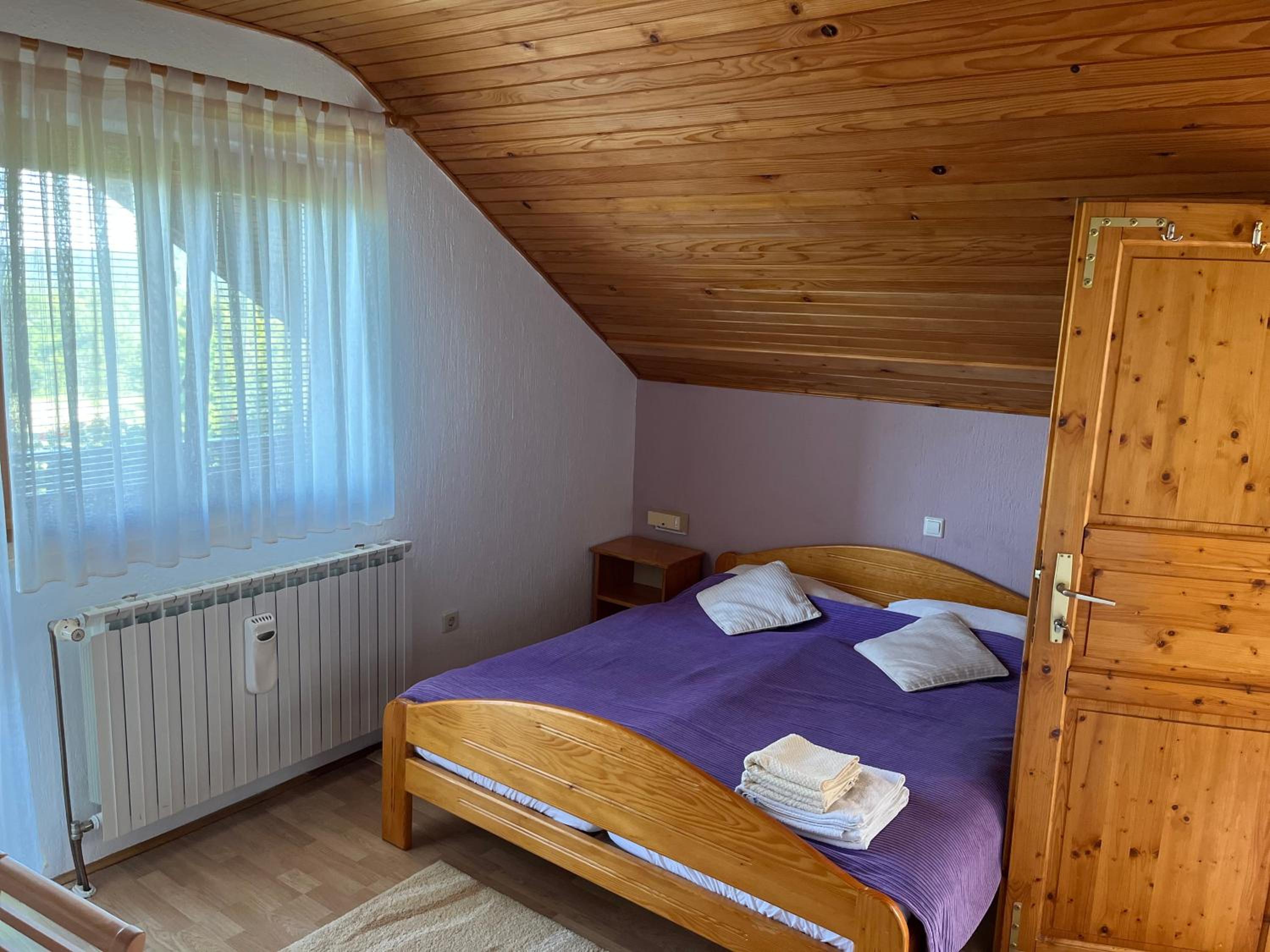 Deluxe Double Room with Balcony photo 1
