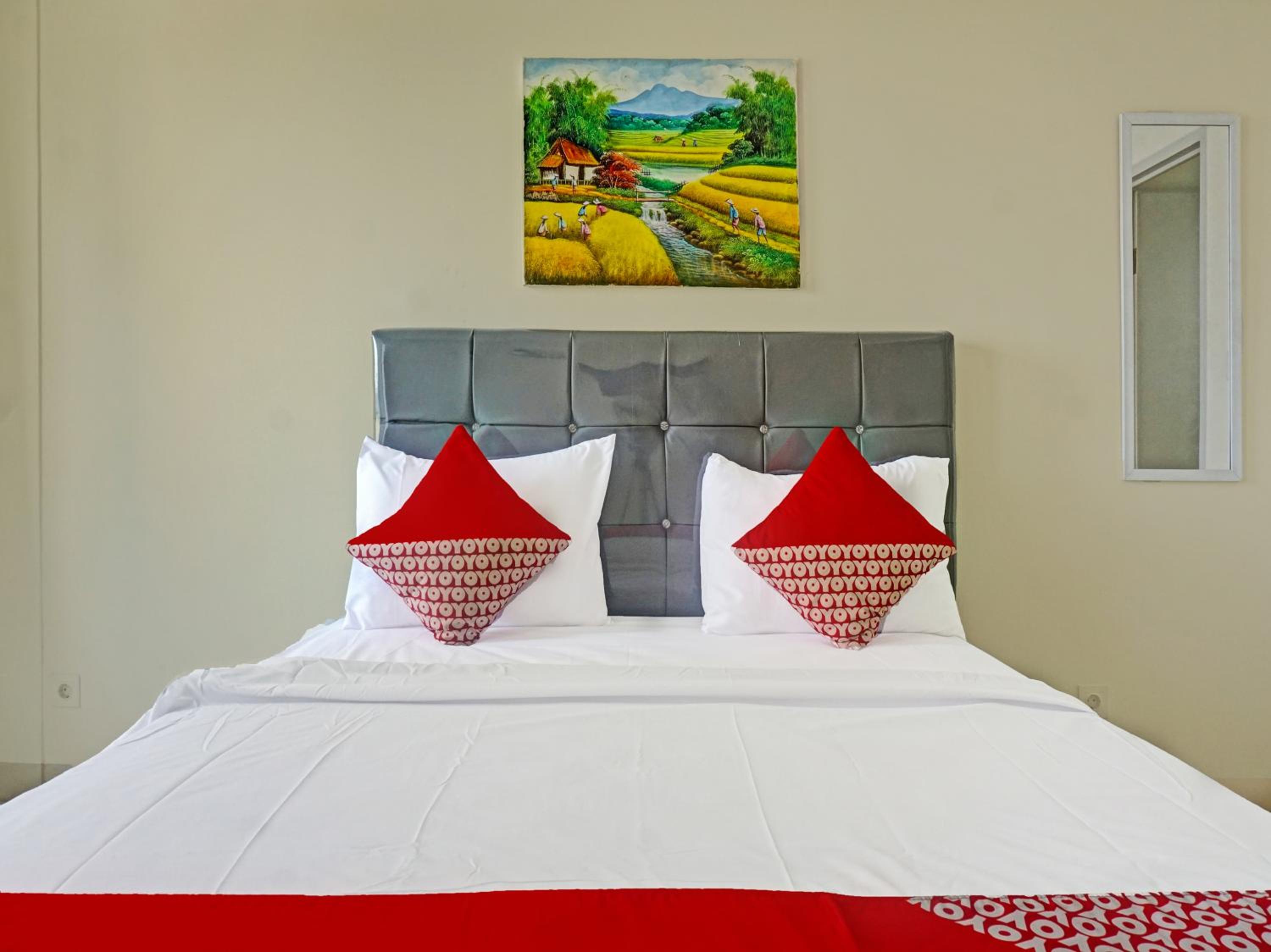 Standard Double Room - Photo 15