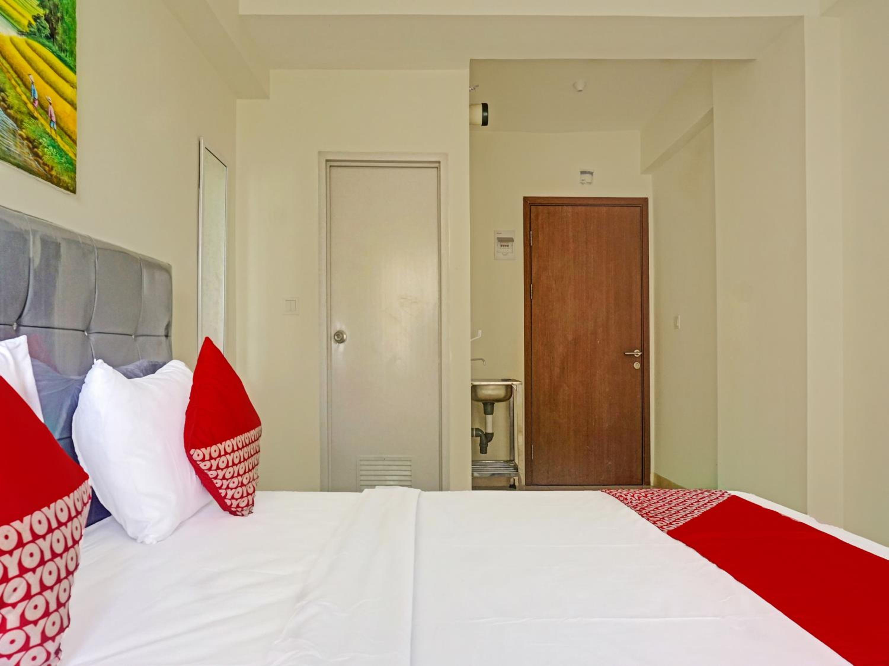 Standard Double Room - Photo 7