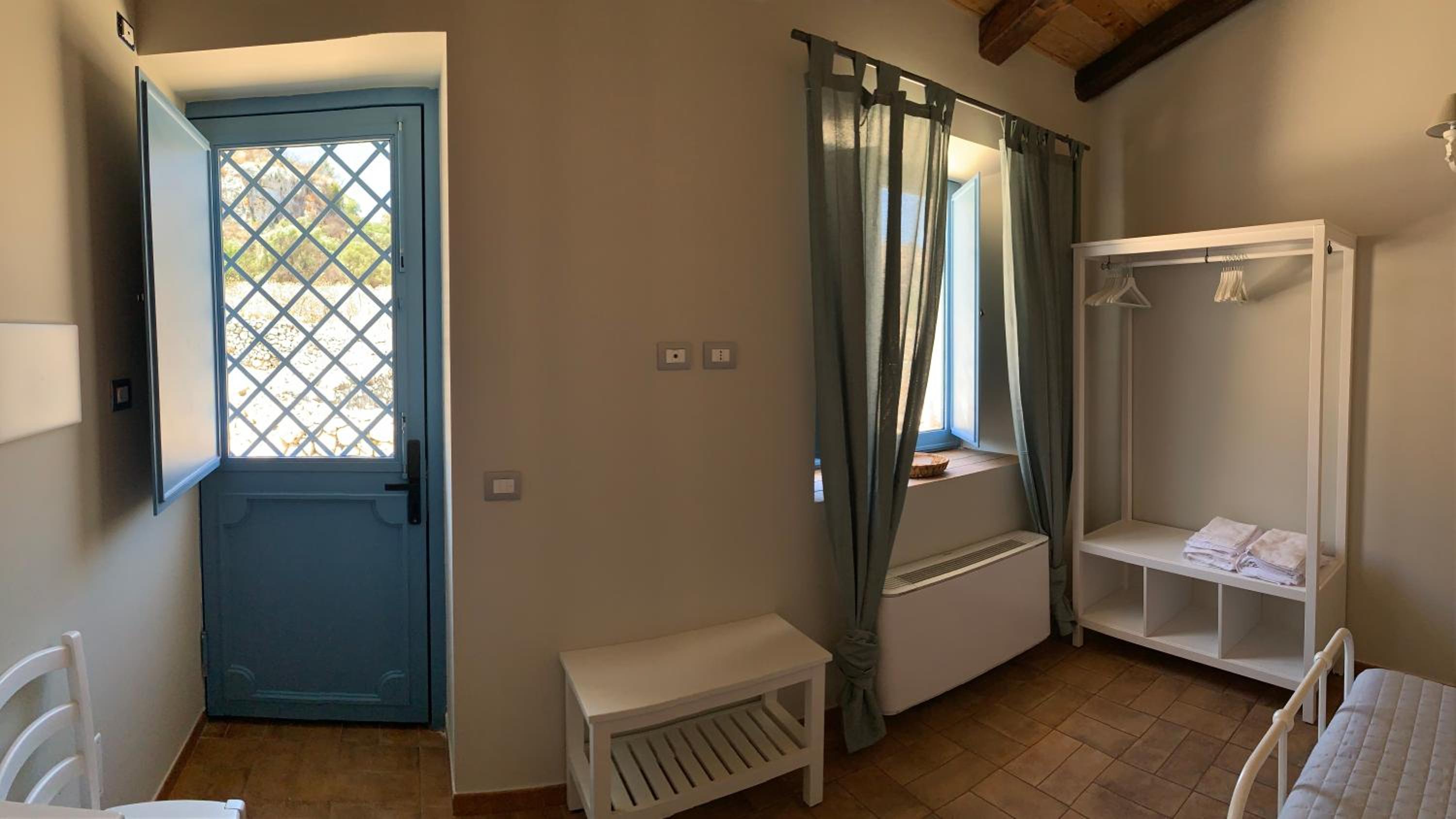 Deluxe Double or Twin Room with Mountain View photo 3