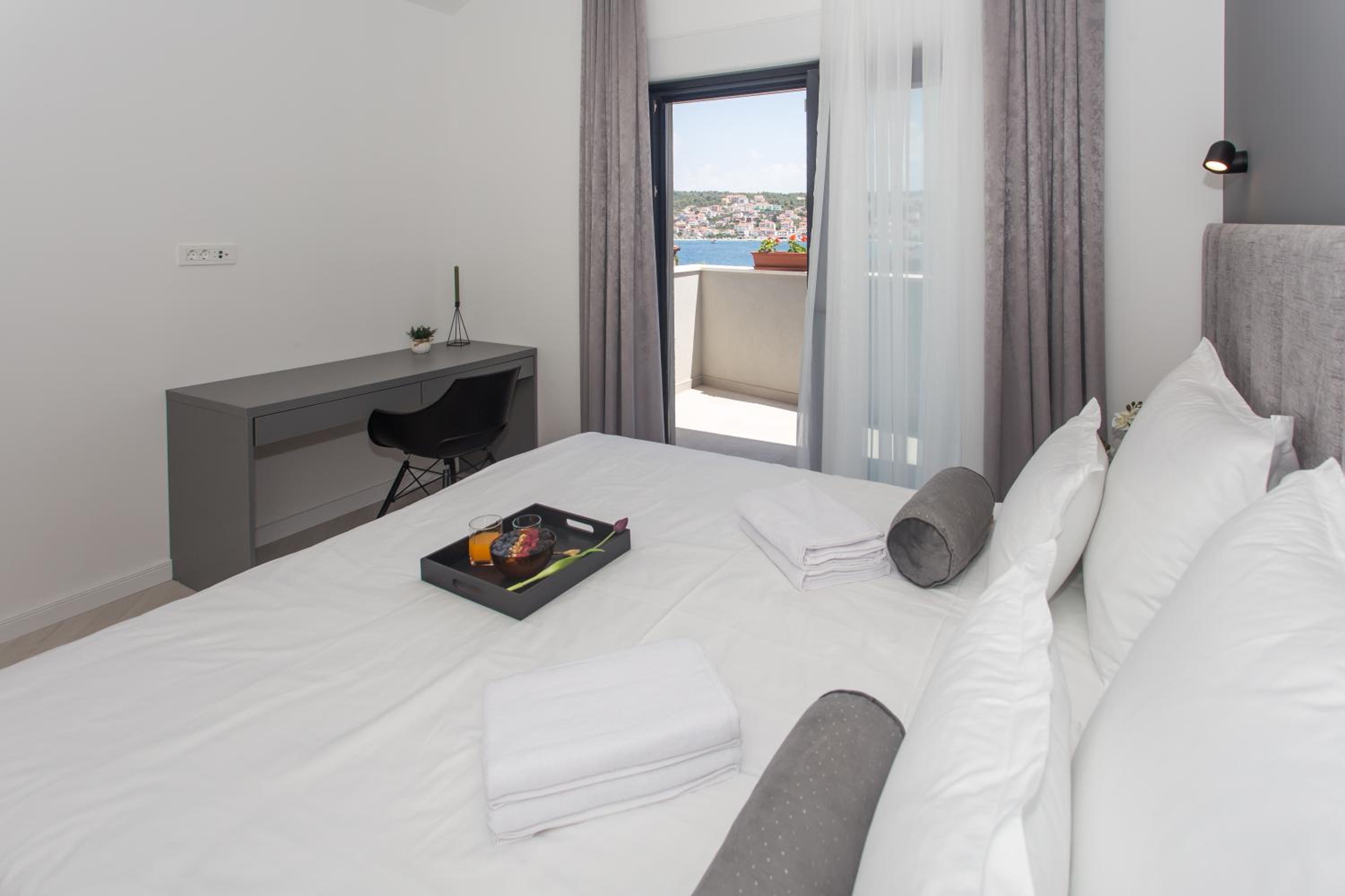 Apartment with Sea View