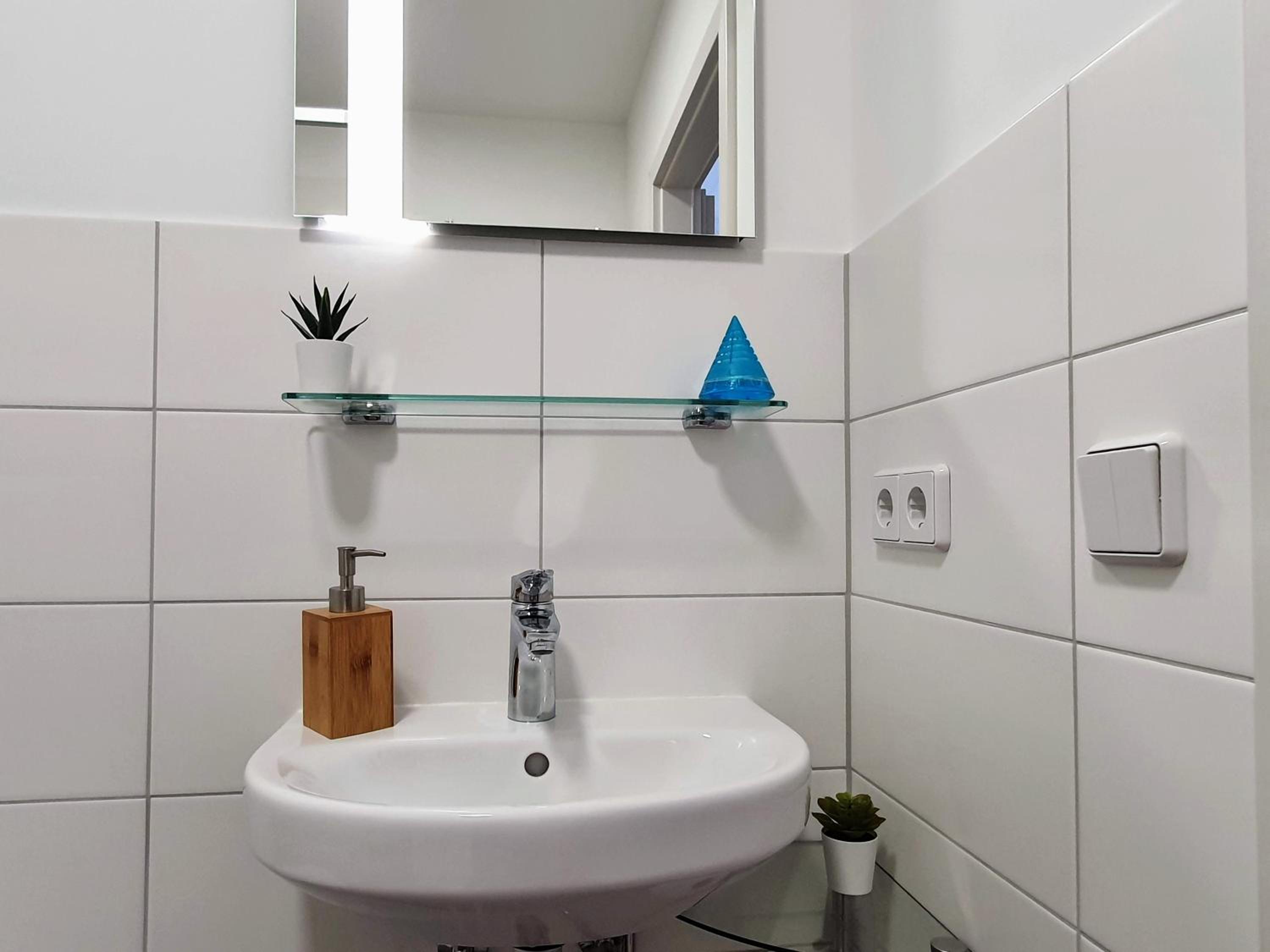 Studio Apartment photo 2