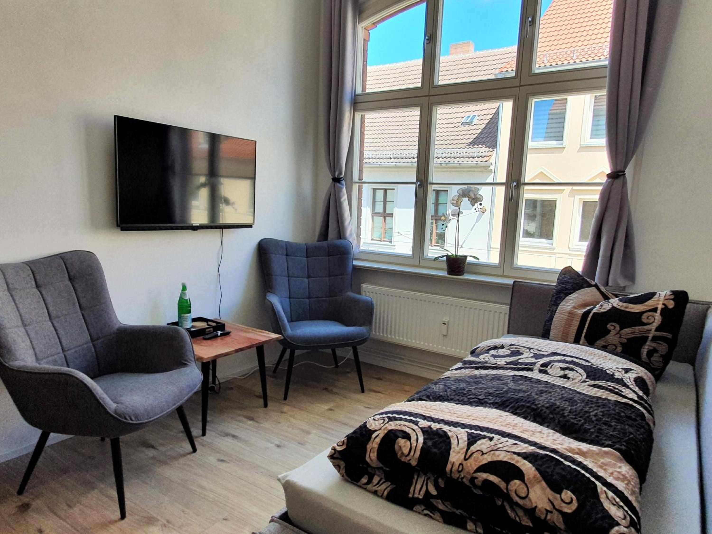 Studio Apartment photo 3