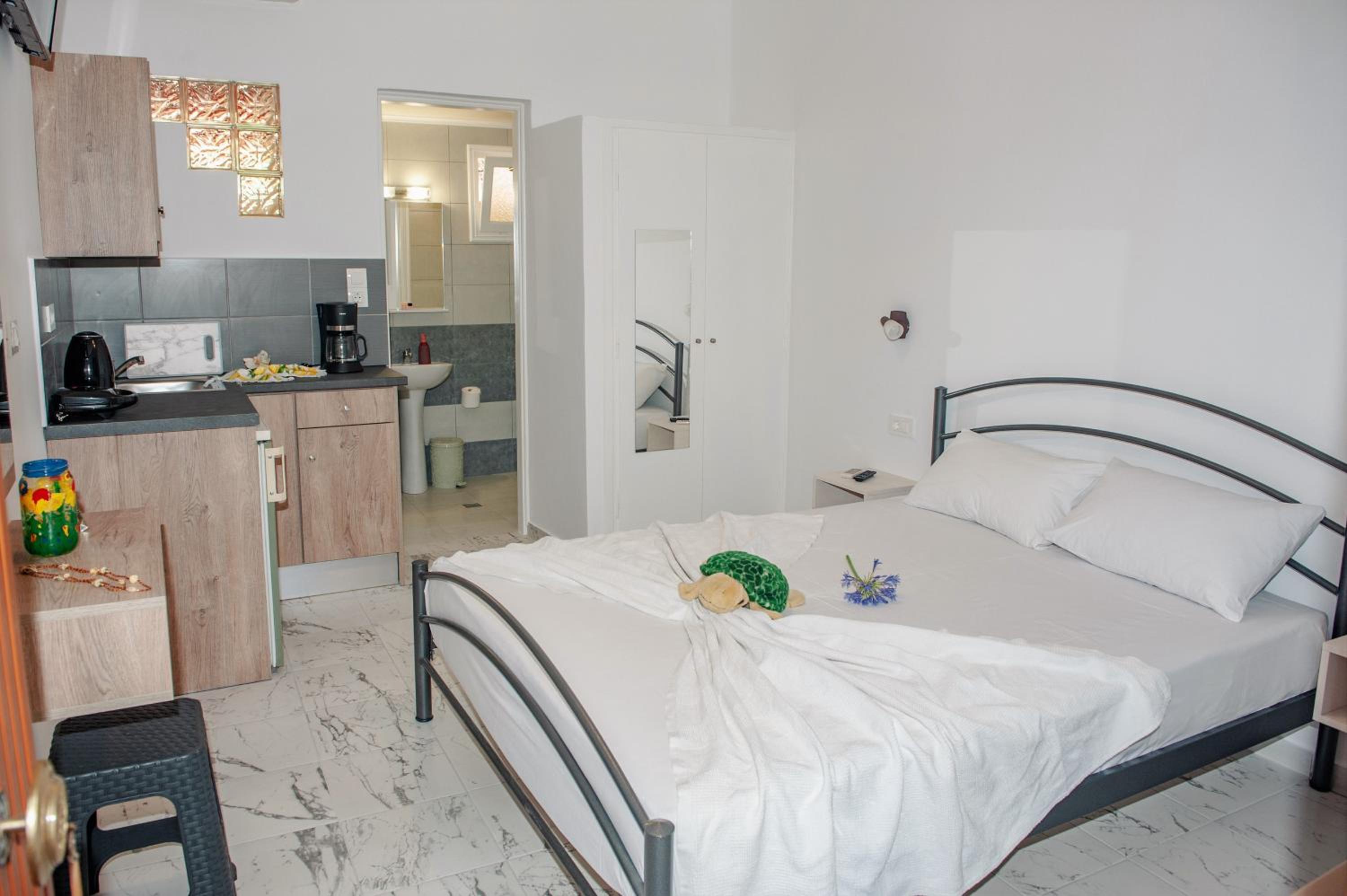Double Room with Private Bathroom