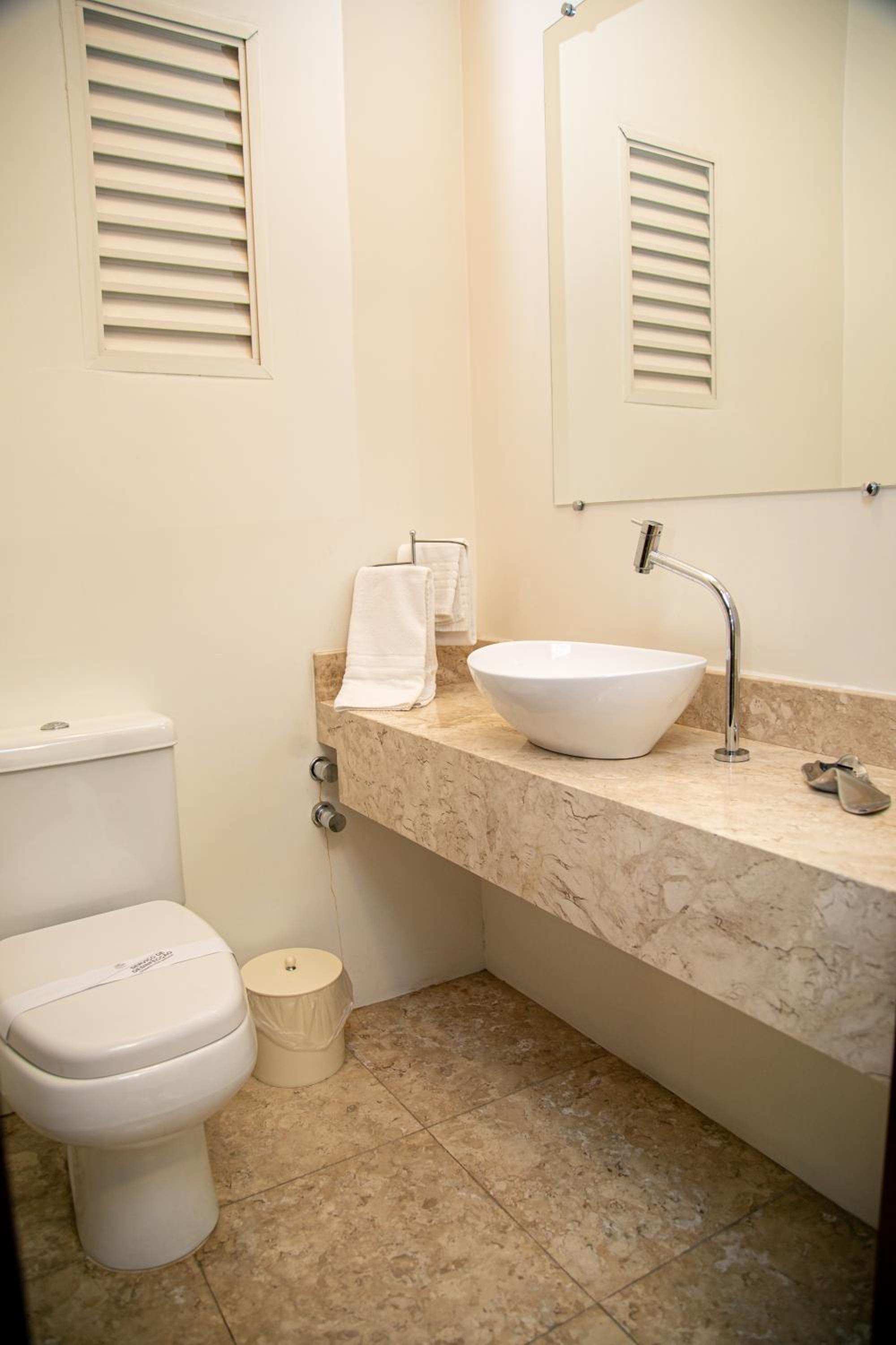 Suite with Double Bed - Photo 5