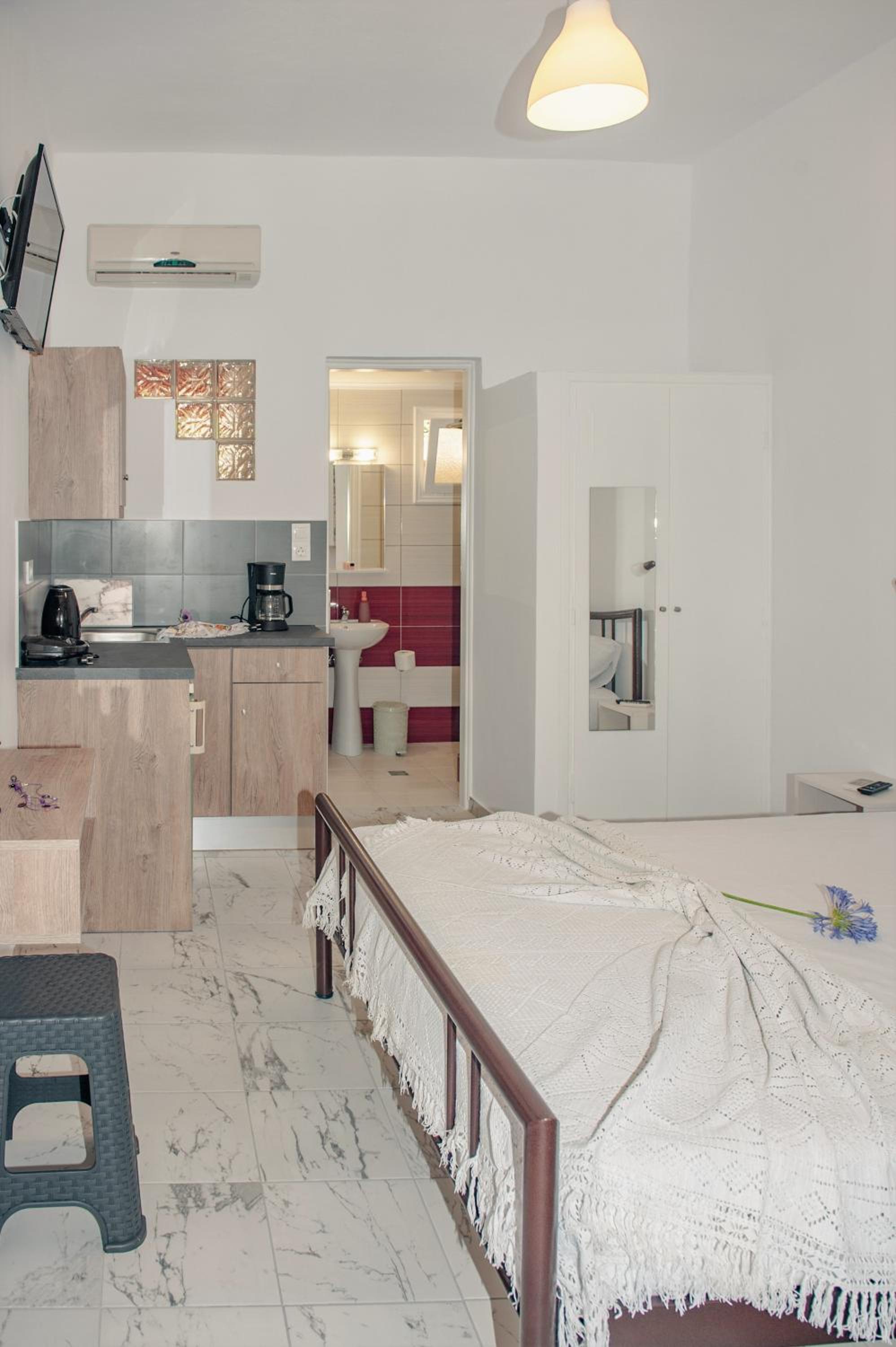 Double Room with Terrace photo 3