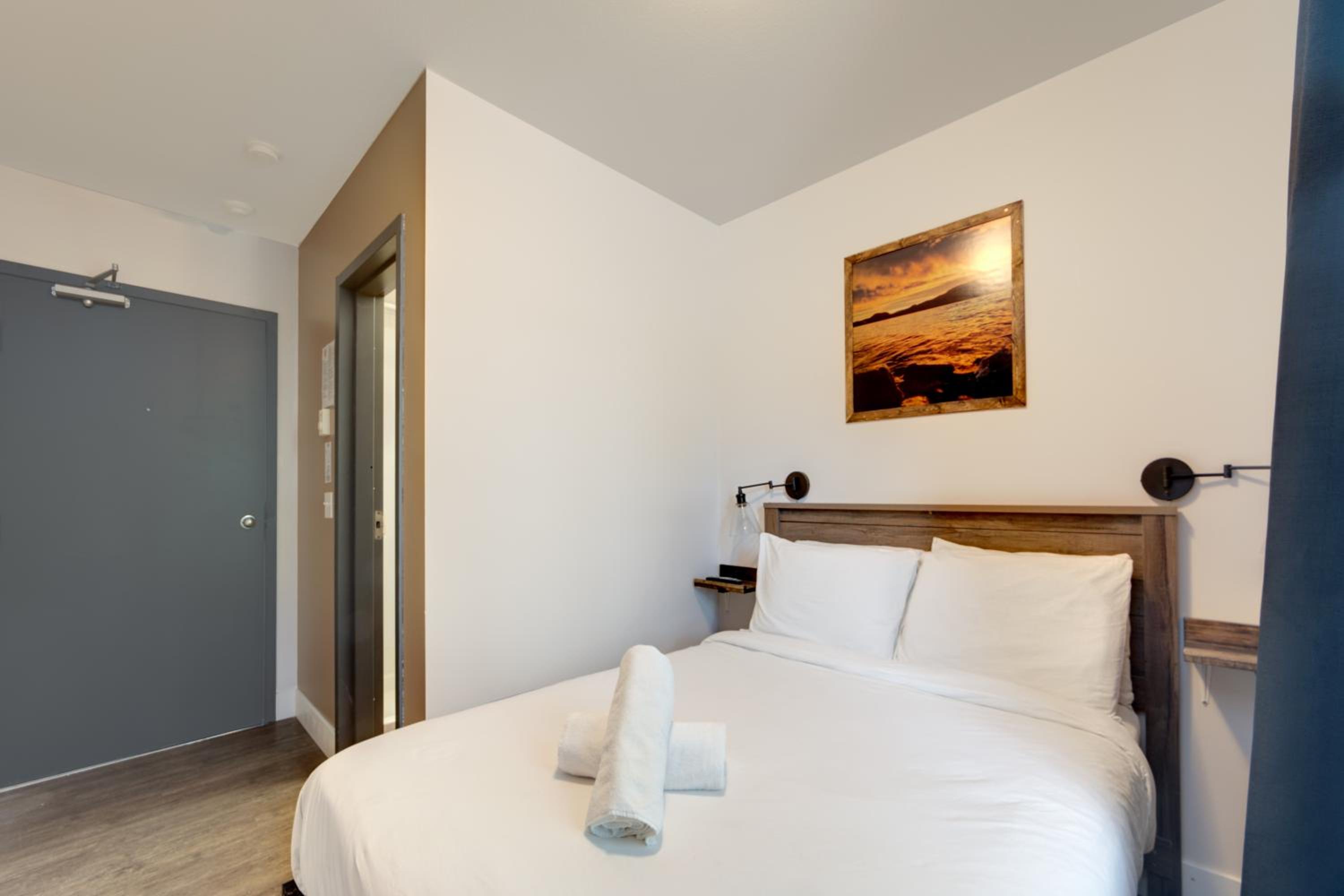 Double Room with Private Bathroom photo 1