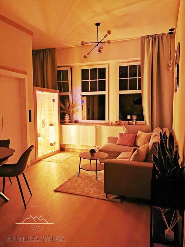 One-Bedroom Apartment - Photo 10