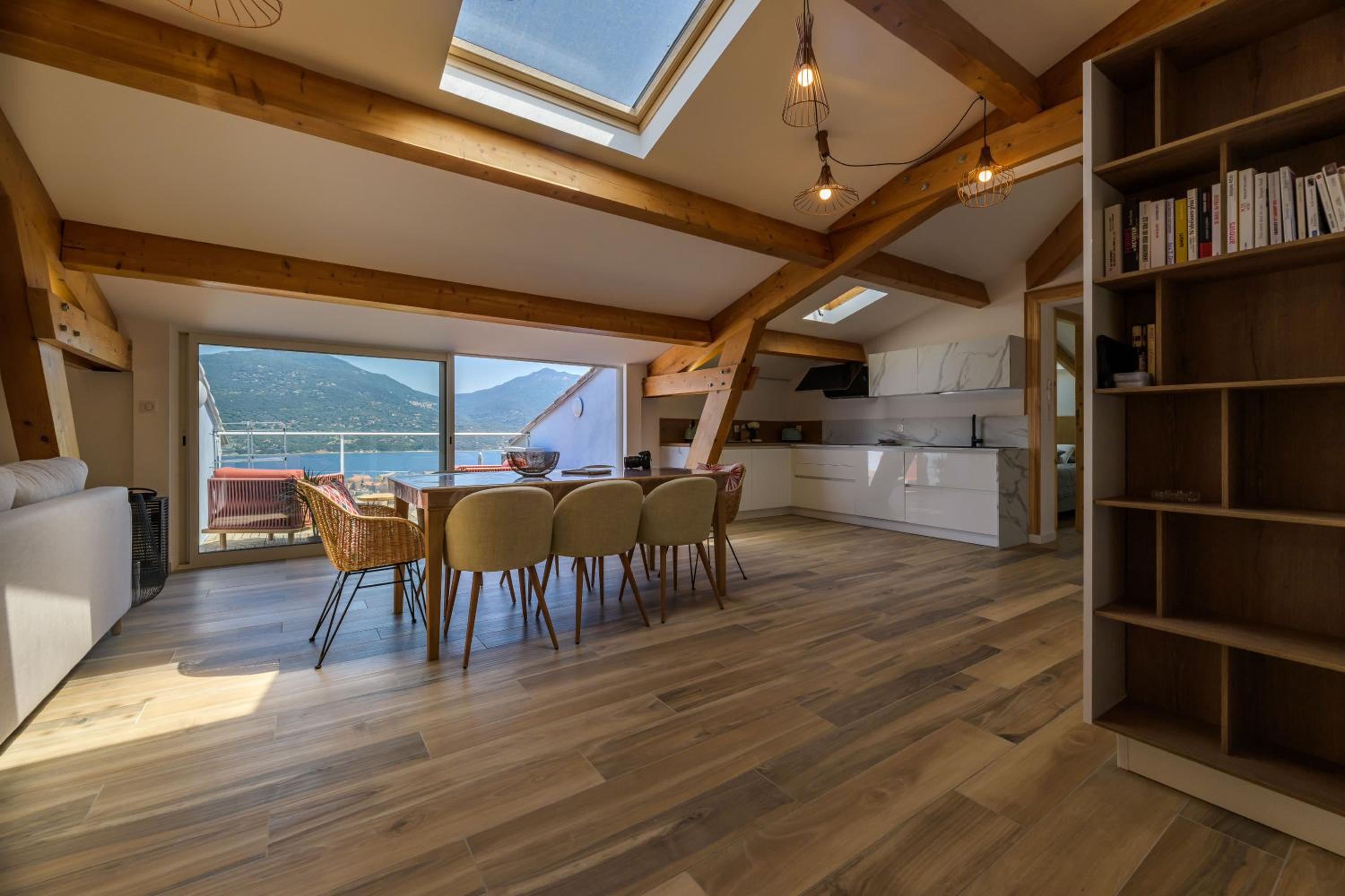 Loft photo 2