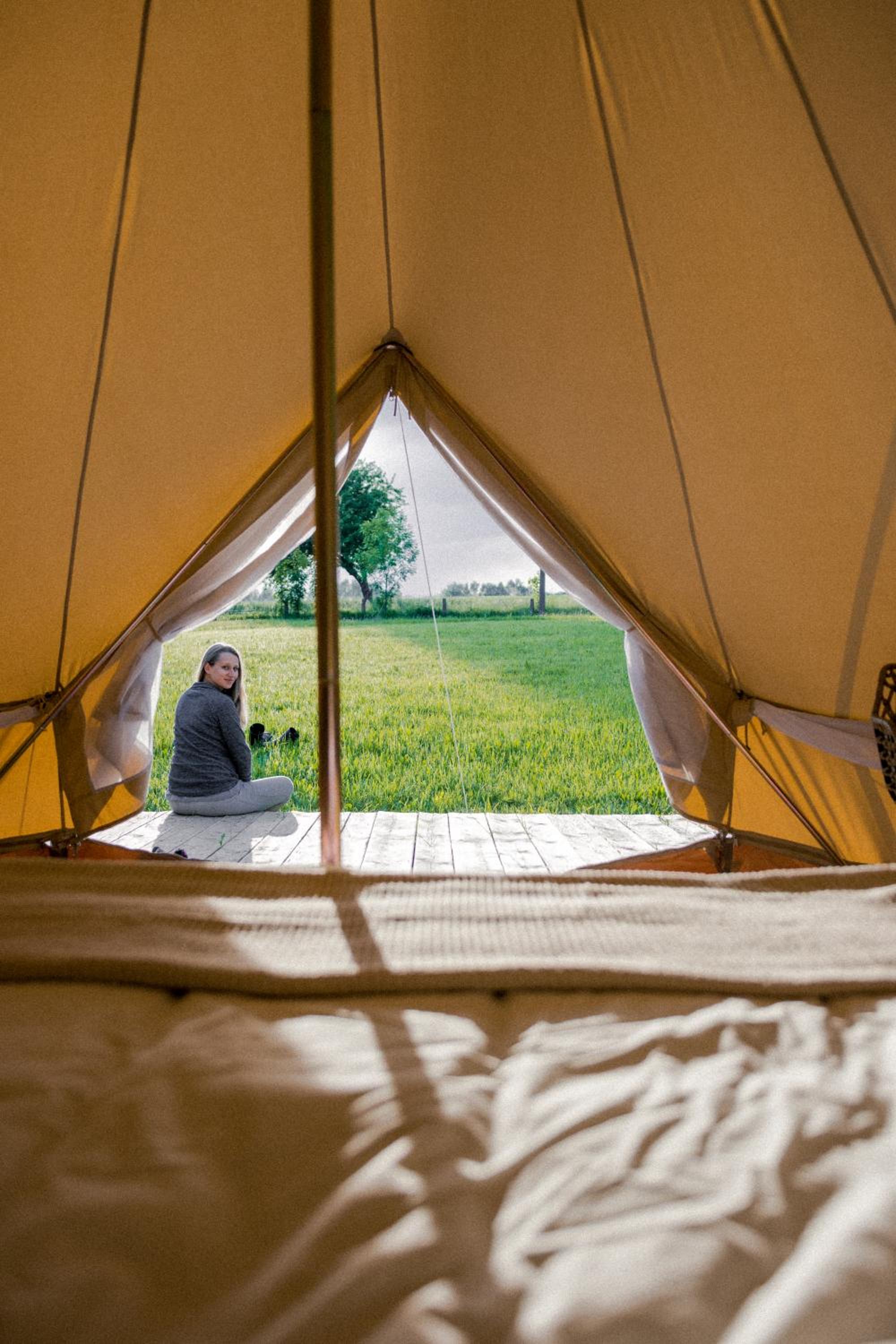 Tent - Photo 11