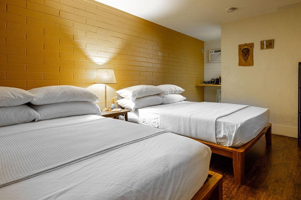 Deluxe Queen Room with Two Queen Beds